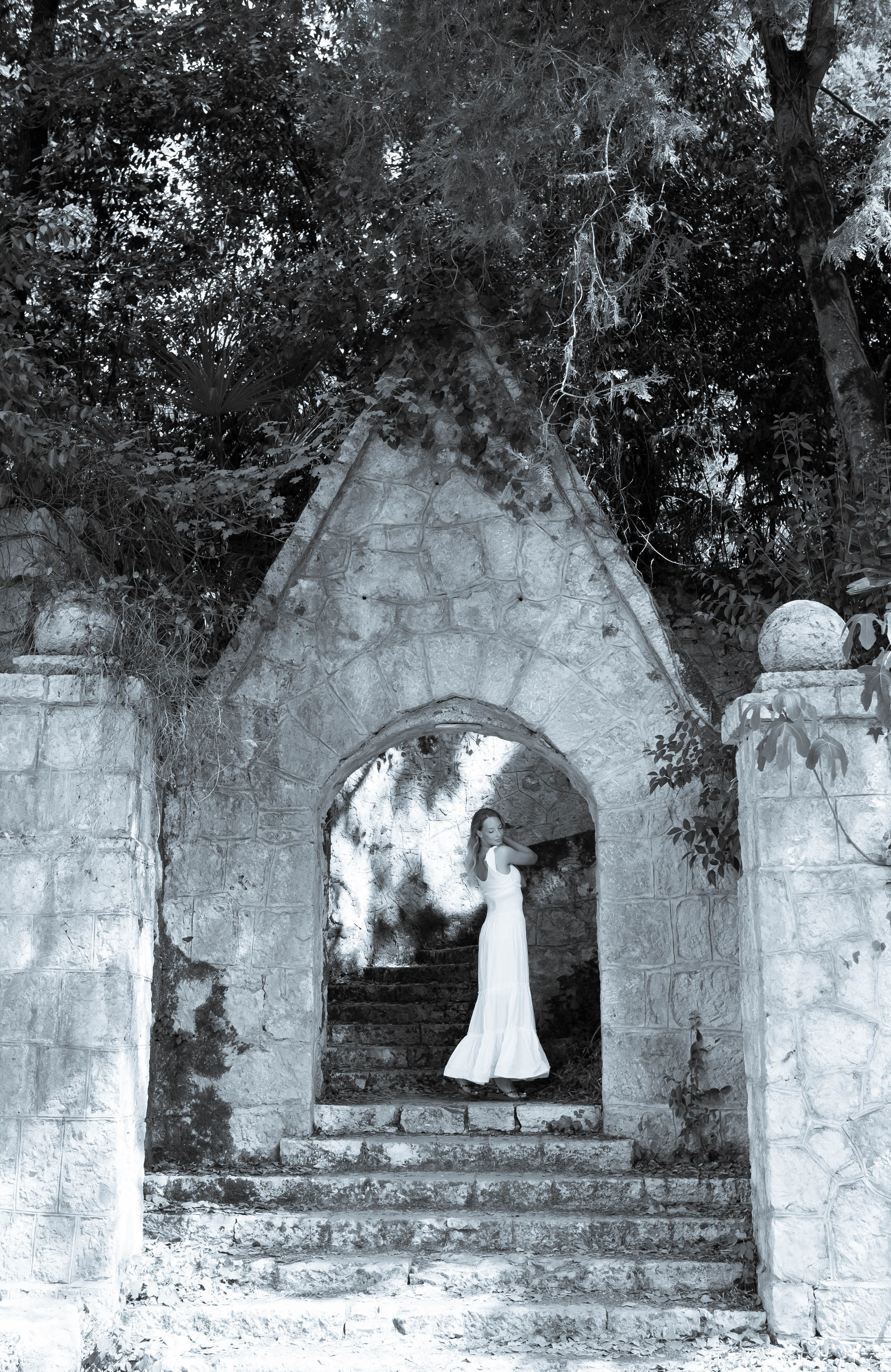 Даша в замке