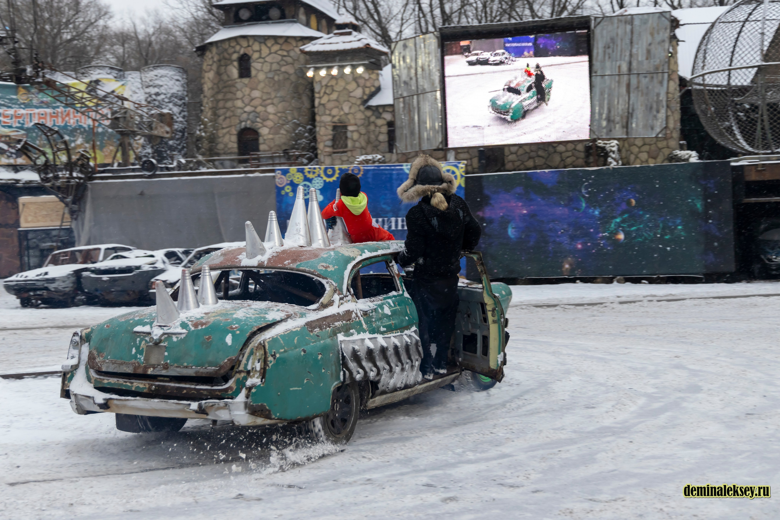 Танки против Монстр-Траков. Репортажный, семейный и студийный фотограф в Москве Демин Алексей