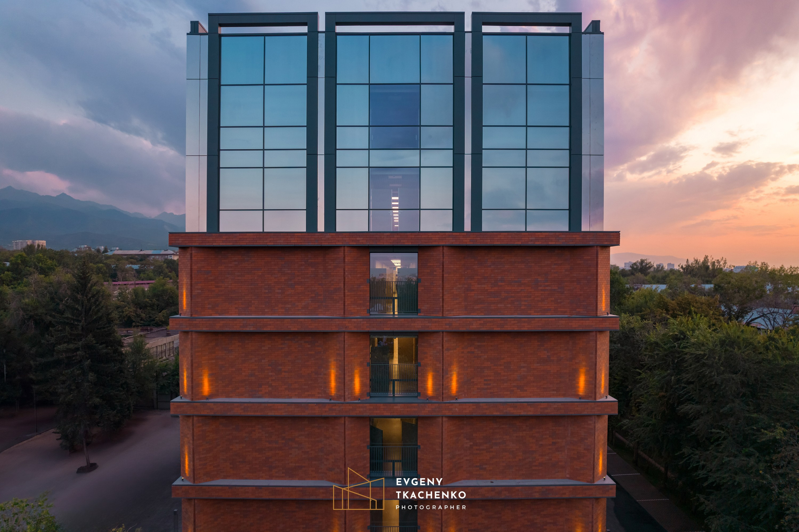 Общежитие университета NarXoz в Алматы. Архитектурный и интерьерный фотограф в Казахстане