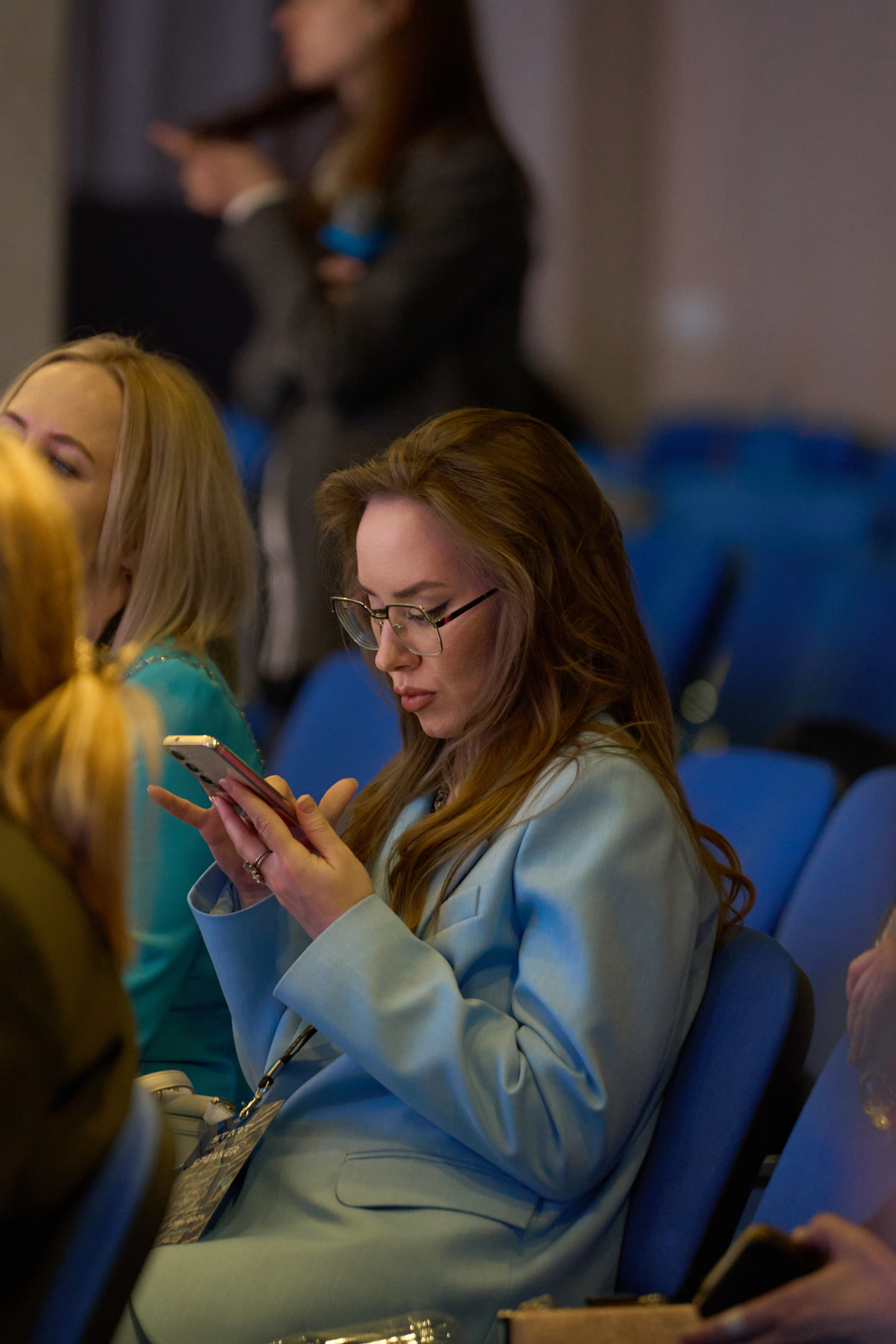 СЛУШАТЕЛИ. PRO-AGELESS