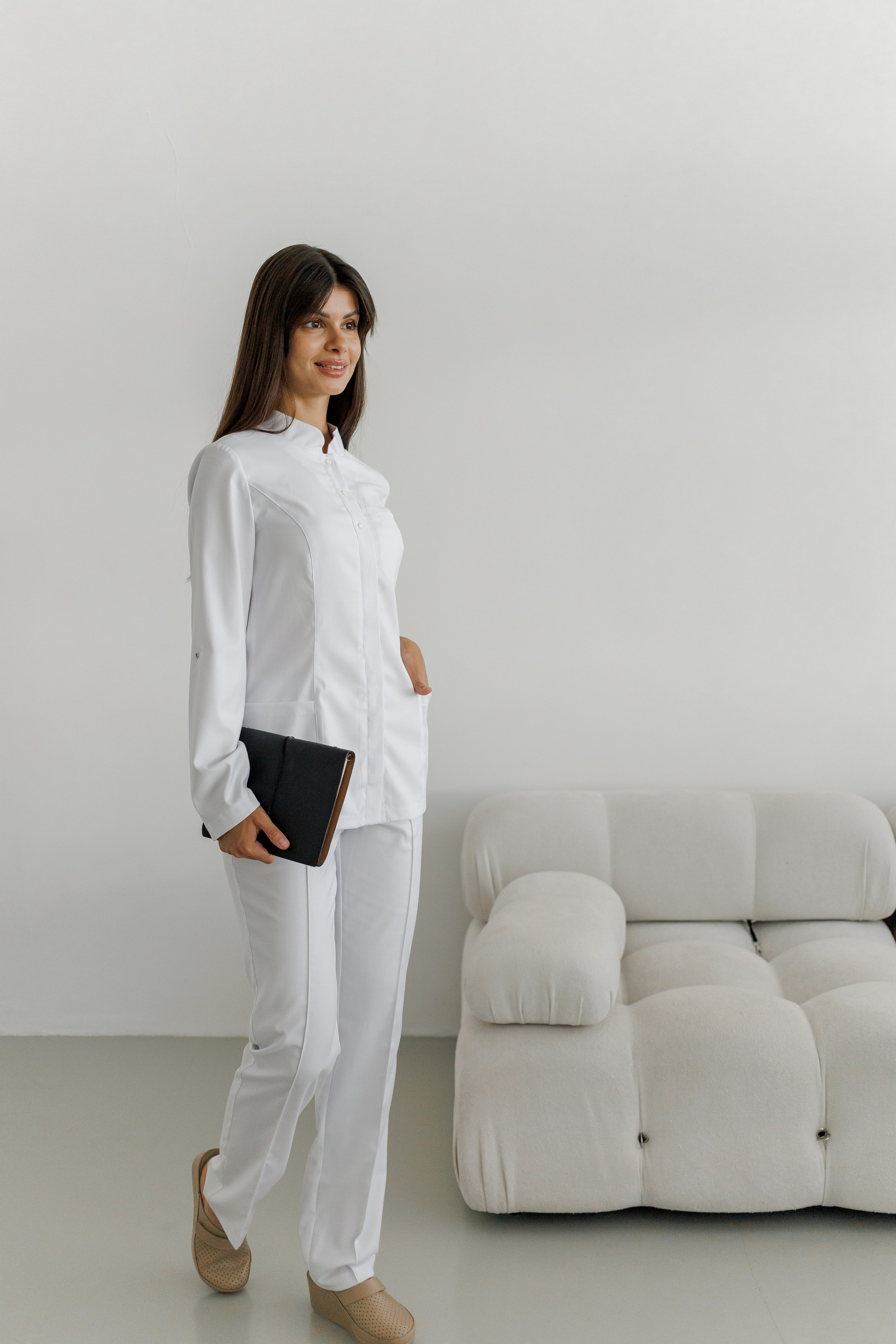 Каталожная съёмка для производителя медицинской одежды. КОНТЕНТ ФОТОГРАФ