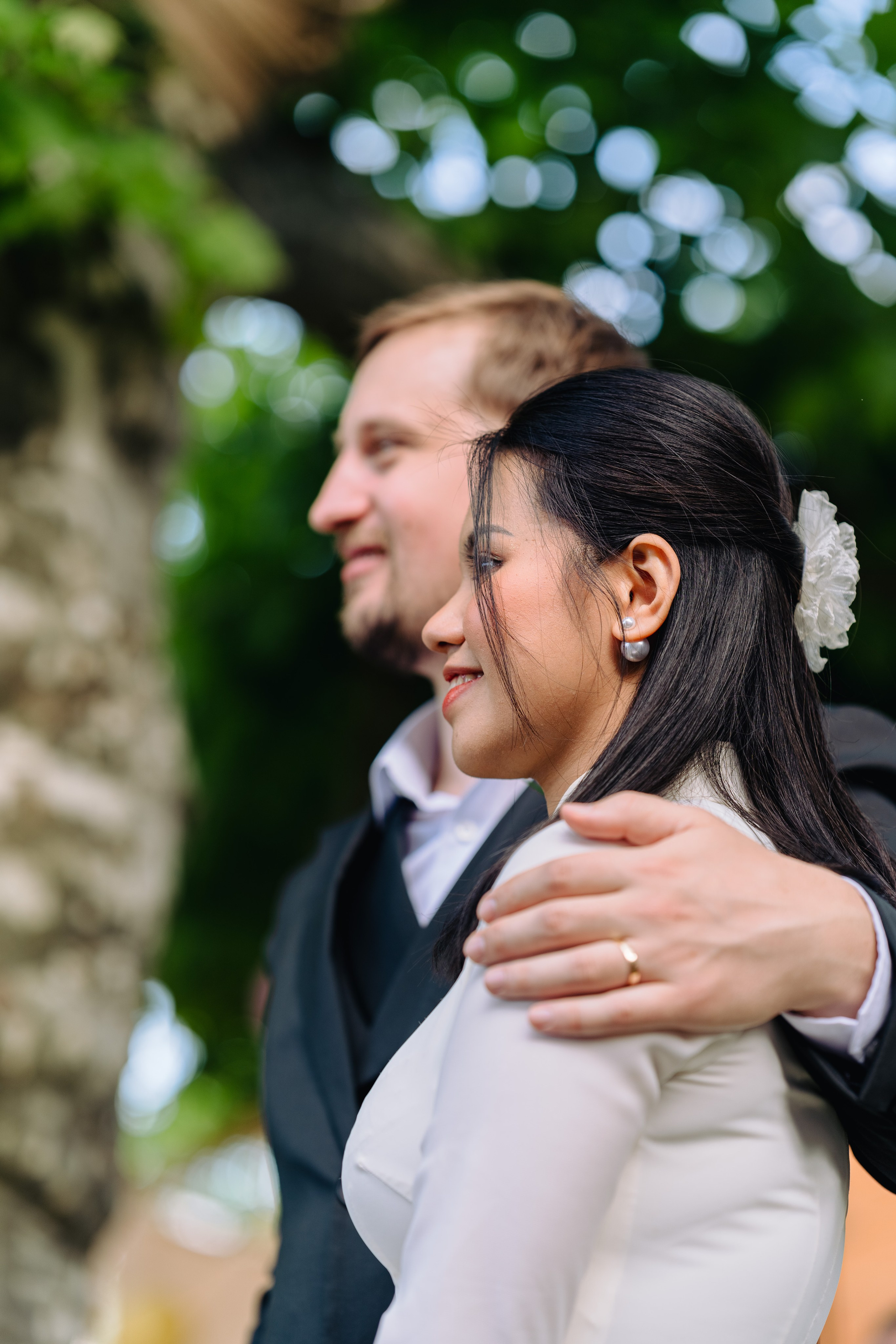 Nhi & Samuel | courtyard. Photographe de Mariage Professionnelle — Genève & Suisse Romande | Tanya Creator