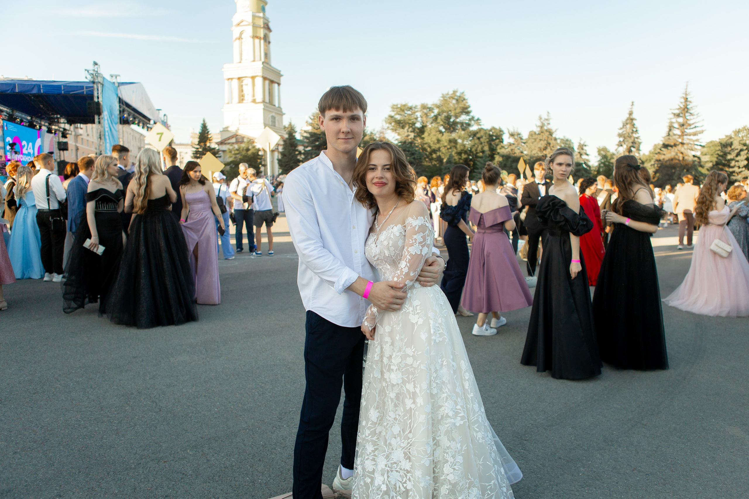 Выпускной Гимназия 12 2024 г. Свадебный и портретный Фотограф в Липецке Дмитрий Котюков