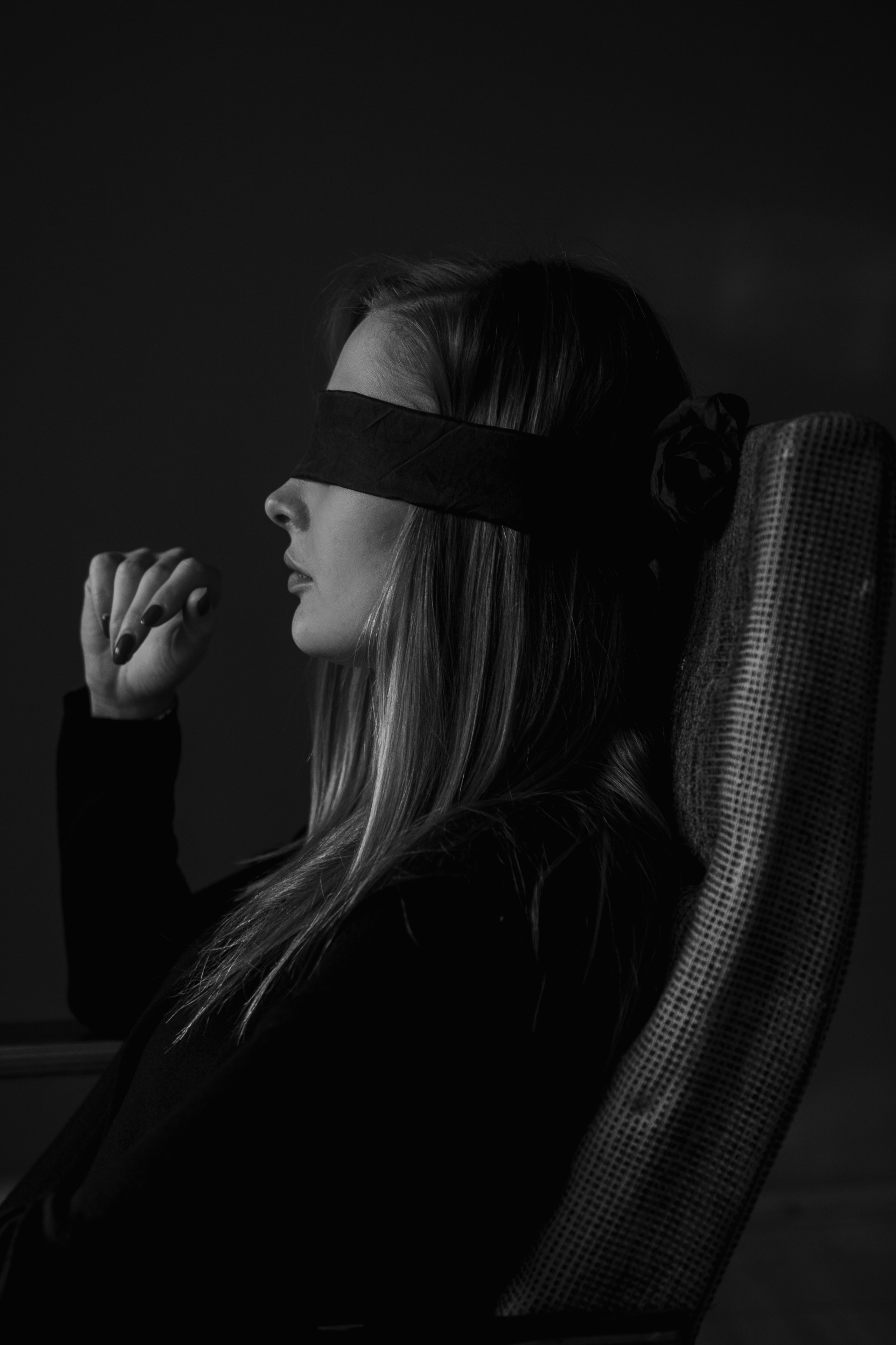 Bnw. Art photographer Romanda Che