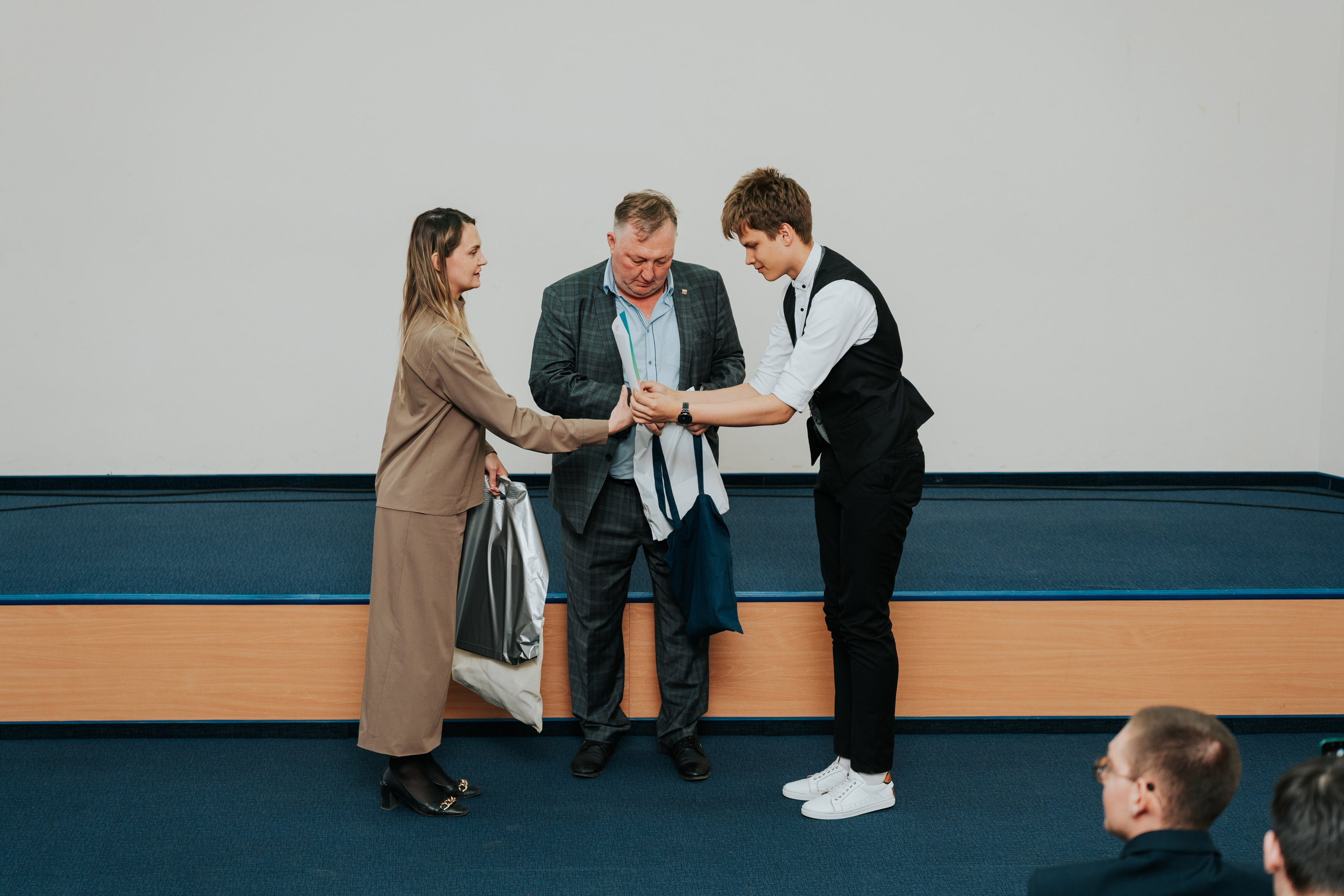 Награждение победителей олимпиады «Мы зажигаем звёзды». Репортажный фотограф Красноярск