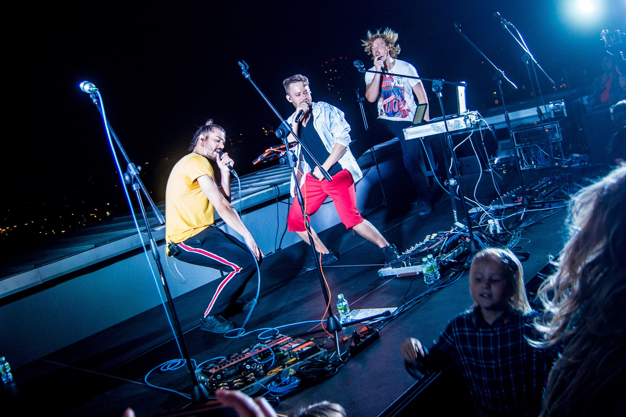 Jukebox trio, Рабочий и Колхозница, 1.09.19. Фотограф Медведева Полина