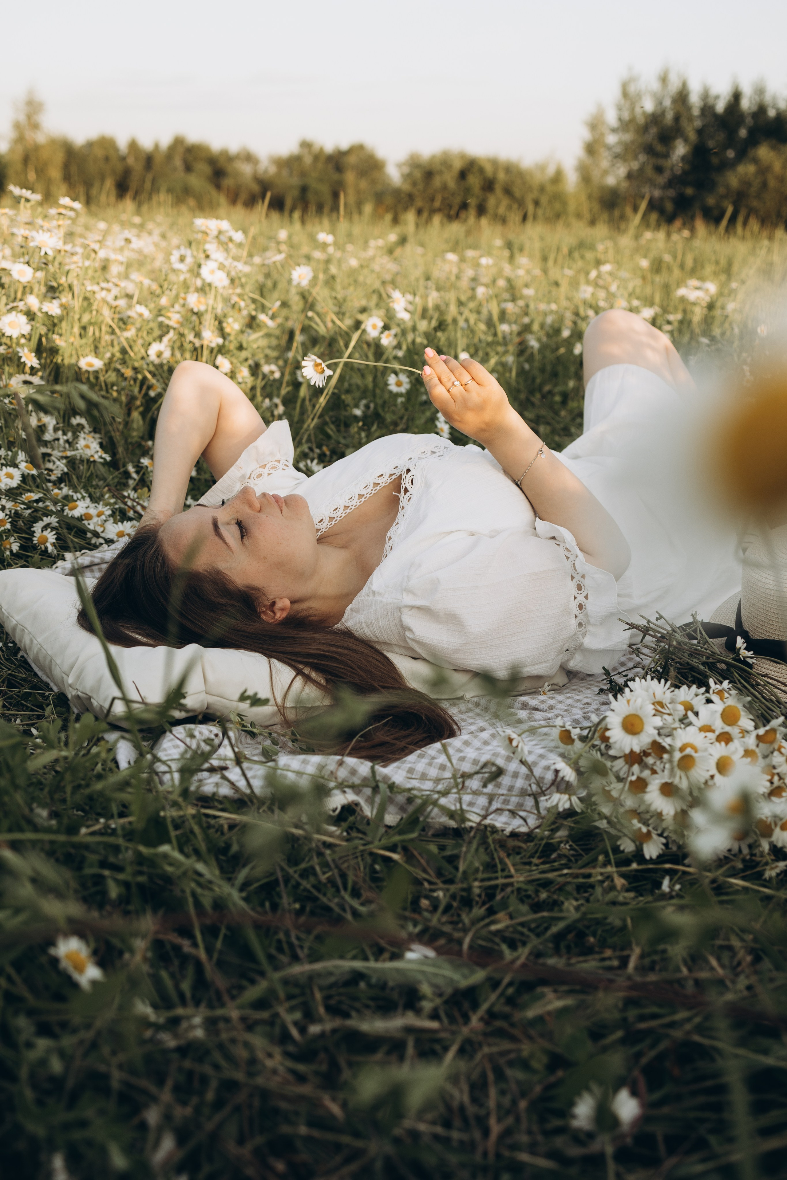 Маша и ромашки. Семейный фотограф в Москве Виктория Ястребинская