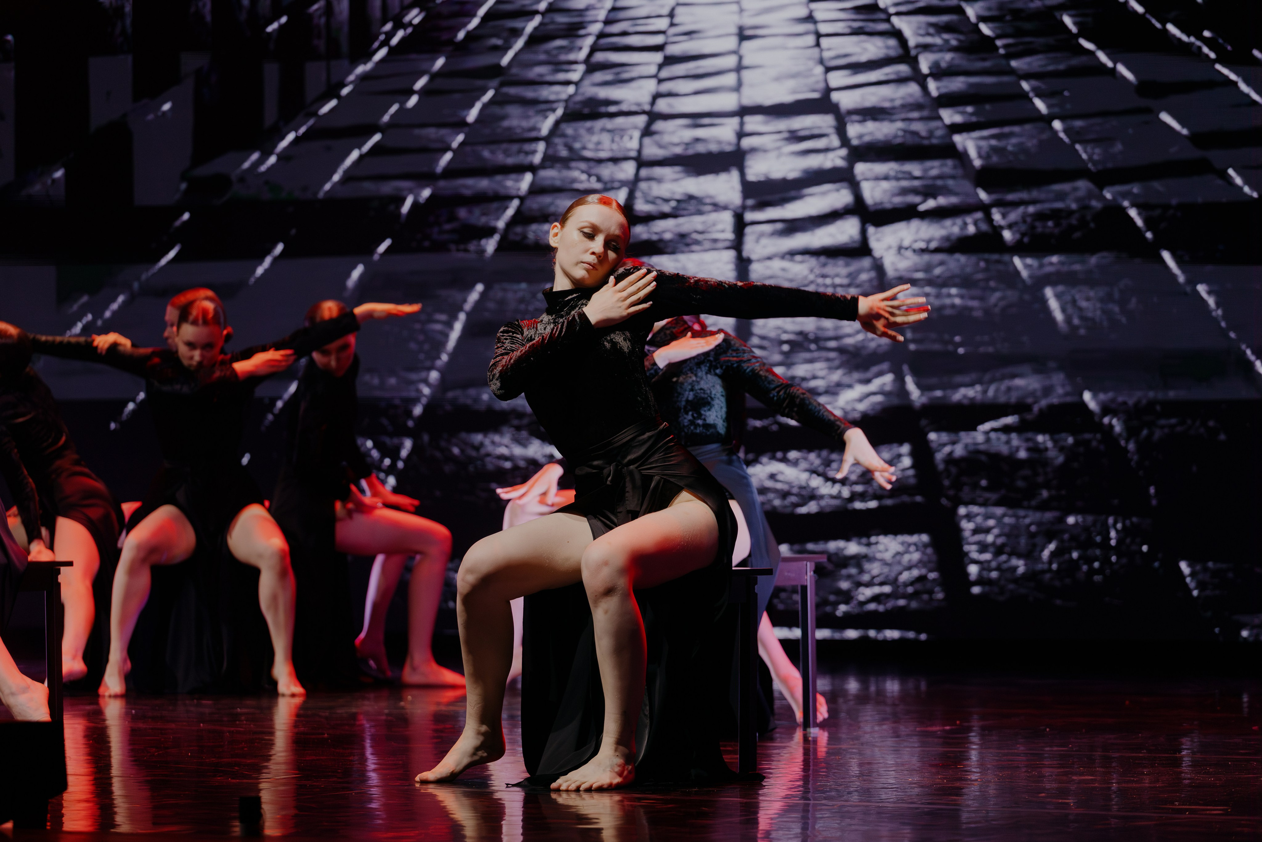 ALTERNATIVE DANCE STUDIO. Свадебный и репортажный фотограф в Омске. Червоткин Никита