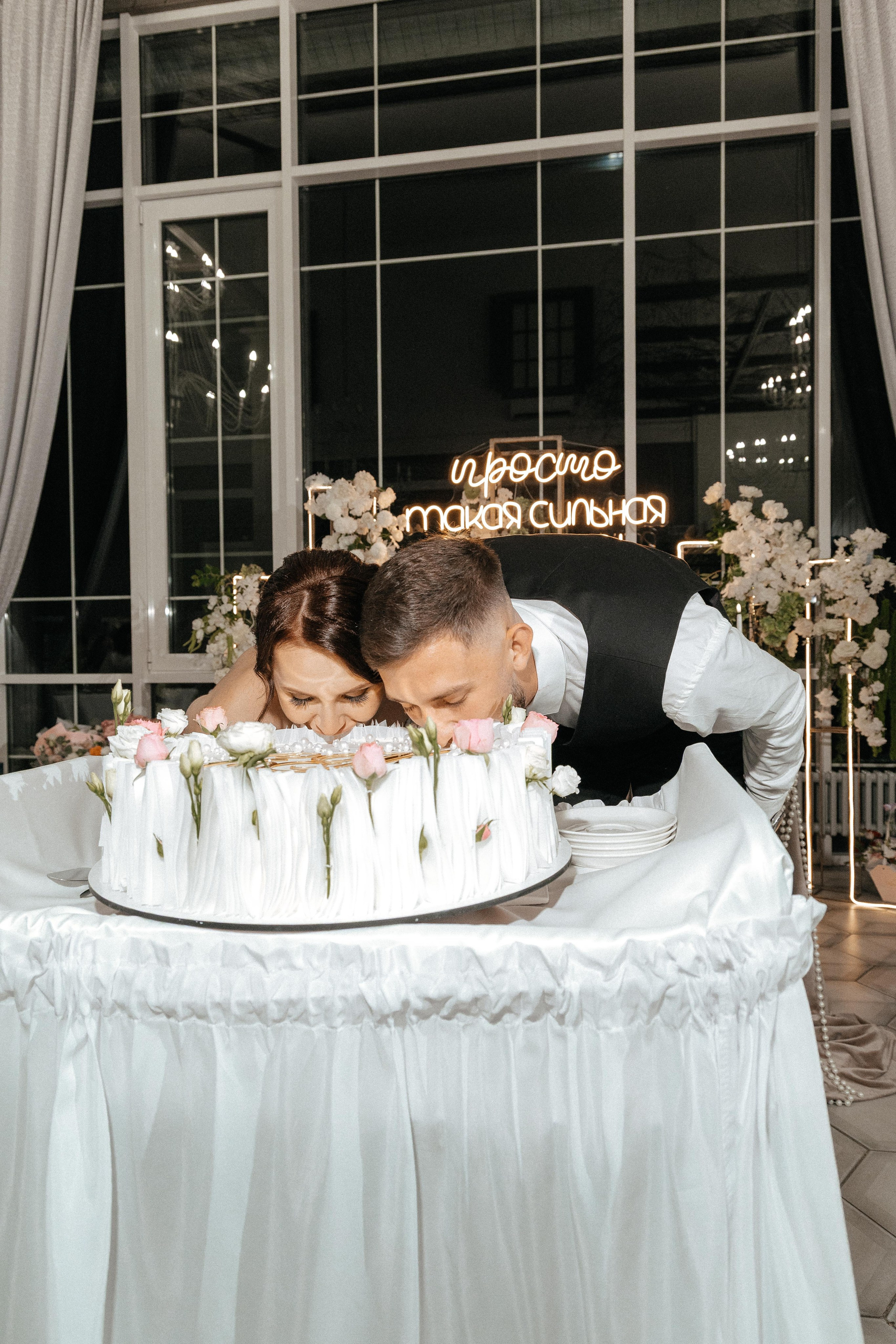 Love in the Hotel. Артём Бачурин — свадебный фотограф Воронеж