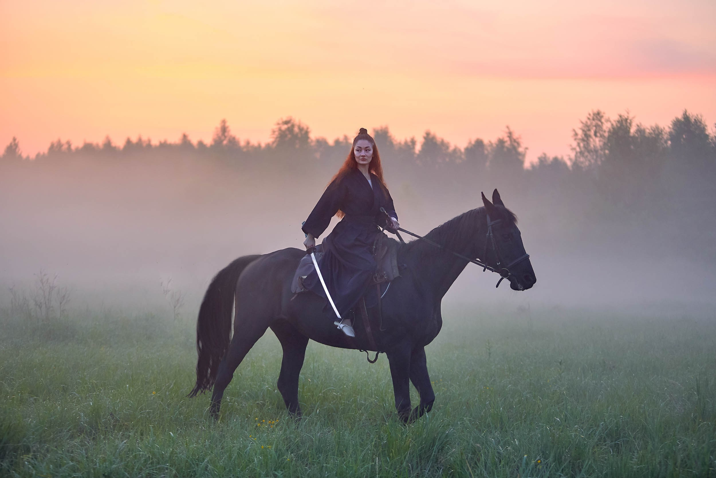 Фотопроекты и съемки на природе, с лошадьми, самолетами и авто. Выездная фотосессия. Фотограф, фотопроекты Михаила Семенова в Ярославле. Фотошкола