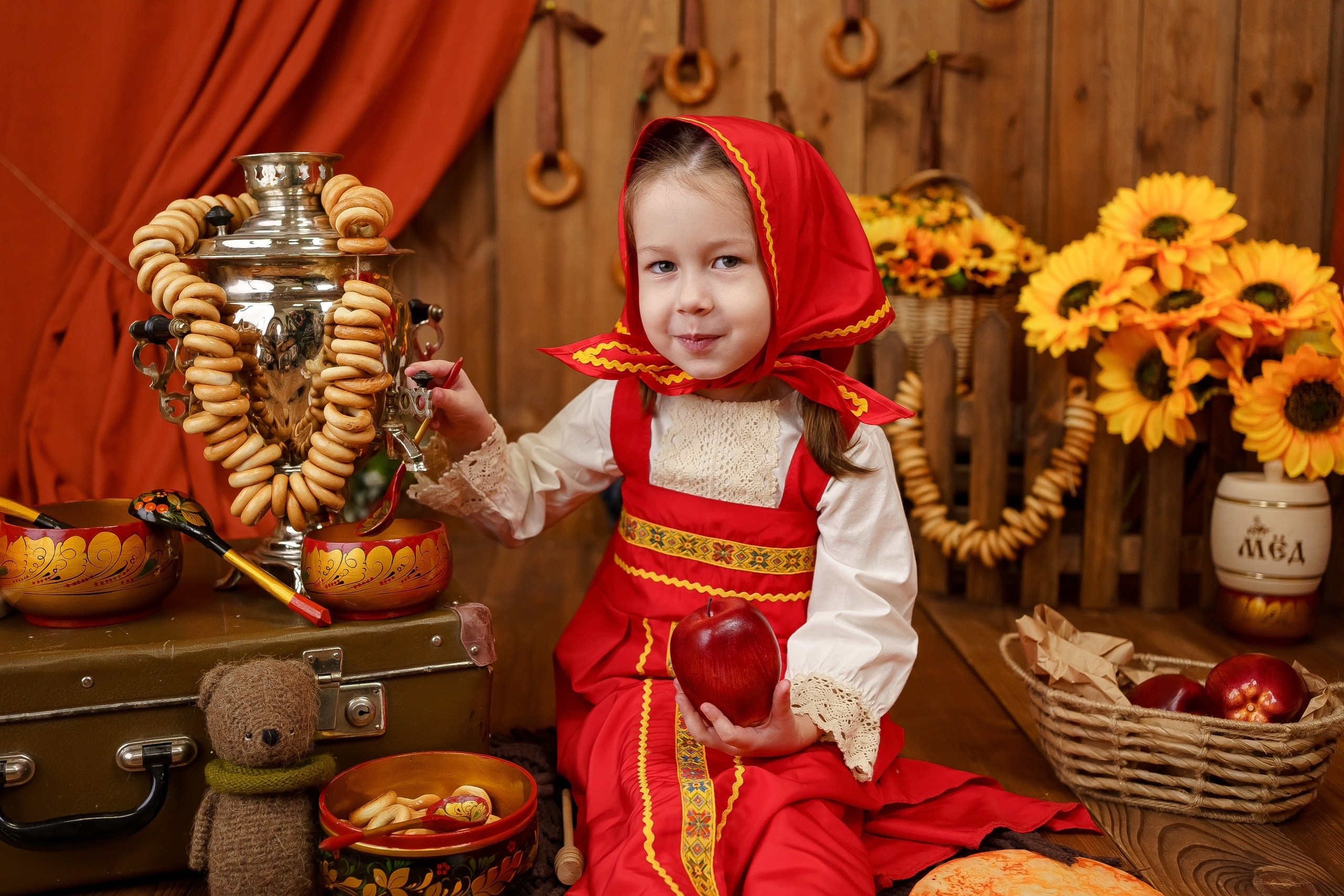Детские локации. Фотограф новорожденных в г. Павлово Беспалова Екатерина