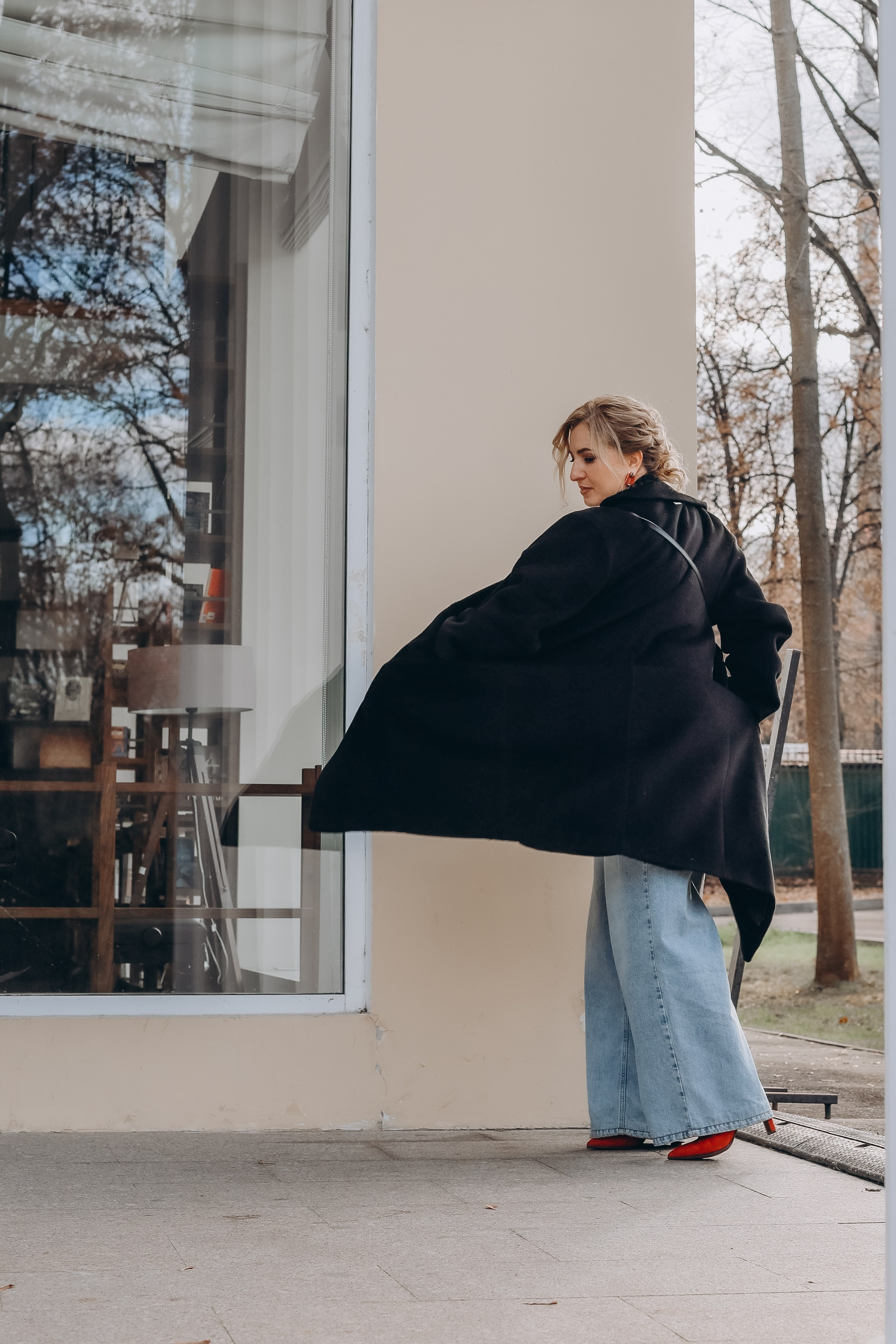 Яна и библиотека (репортажный портрет). Портретный и репортажный фотограф в Москве, Ольга Ларема