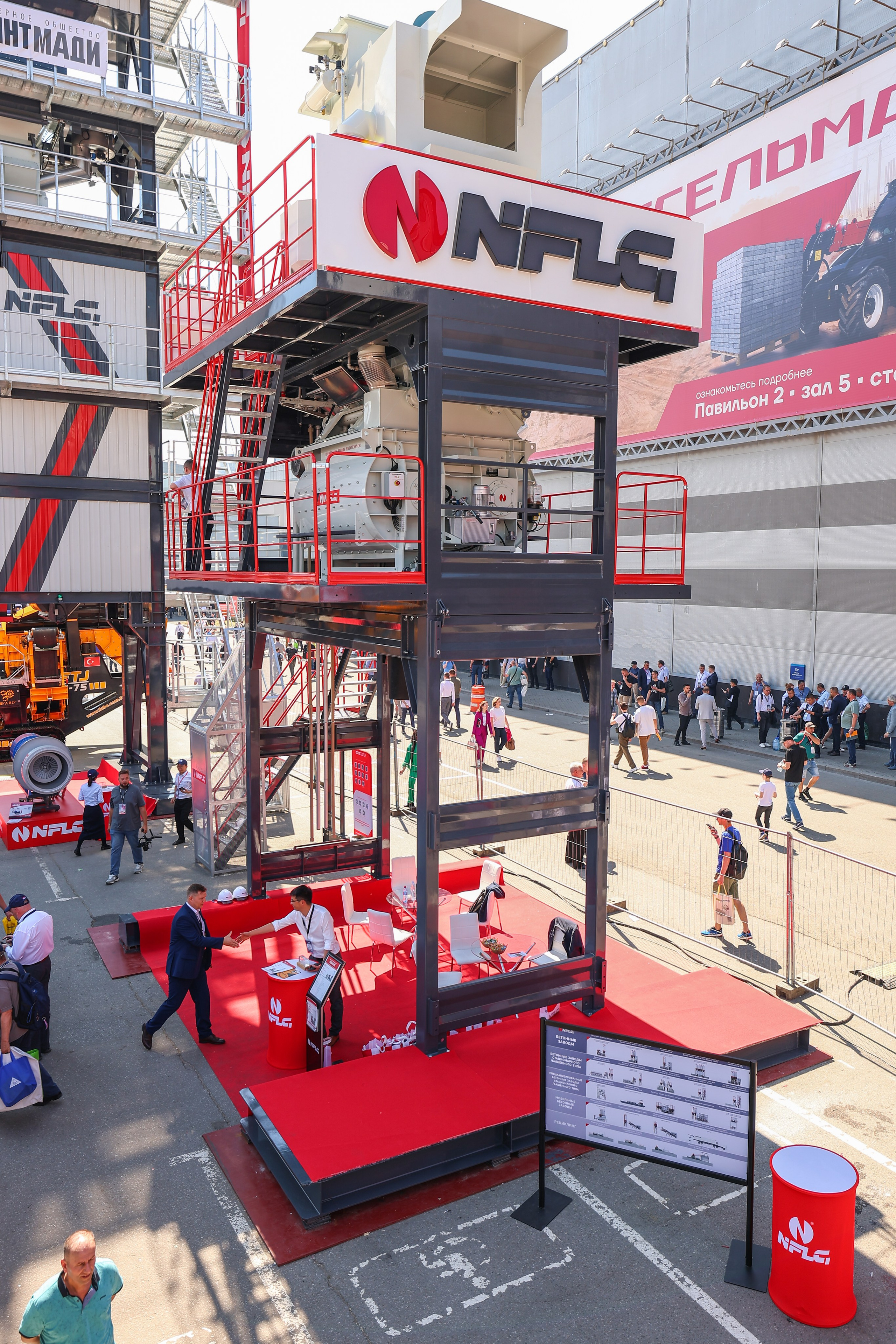 Съёмка стенда на выставке. Фотограф на мероприятие в Москве Марик