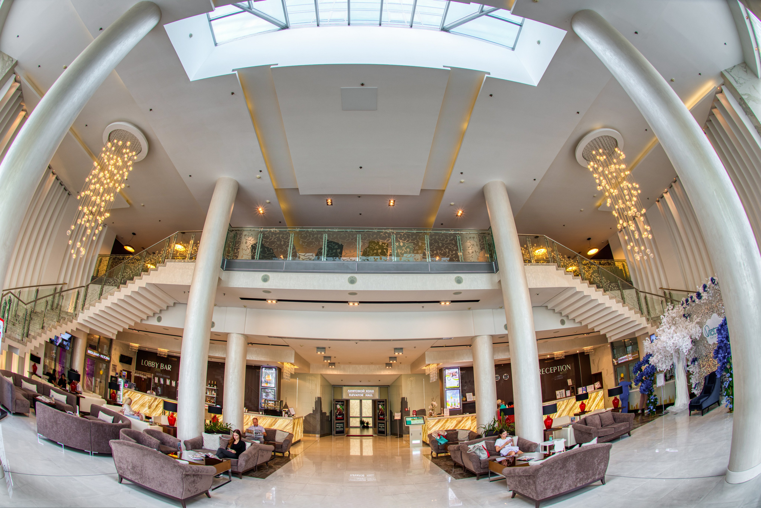 Hotel «Viktoriya». Фотограф Платон Македонский