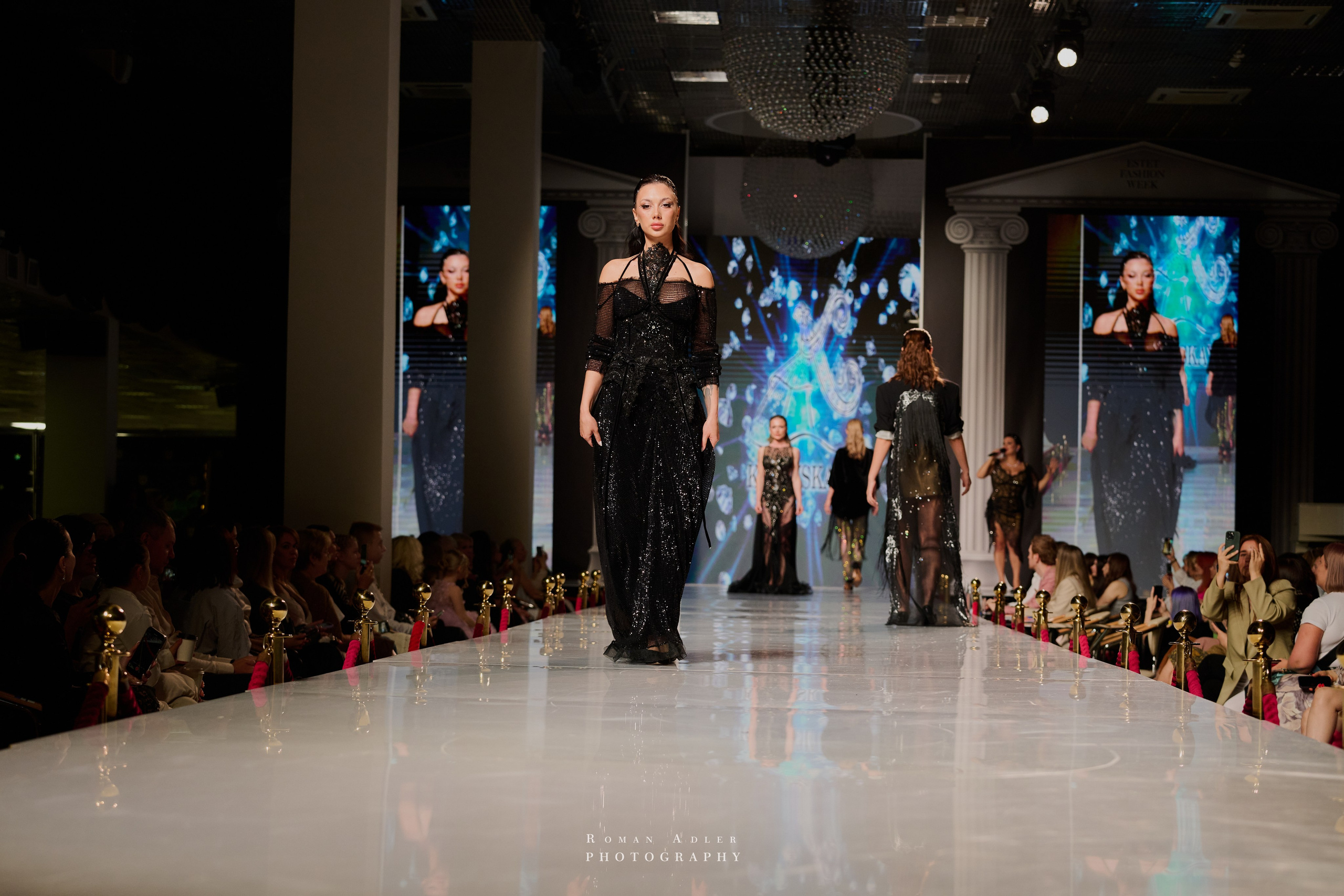 ESTET FASHION WEEK ВЕСНА — 2025. Фотограф Роман Адлер