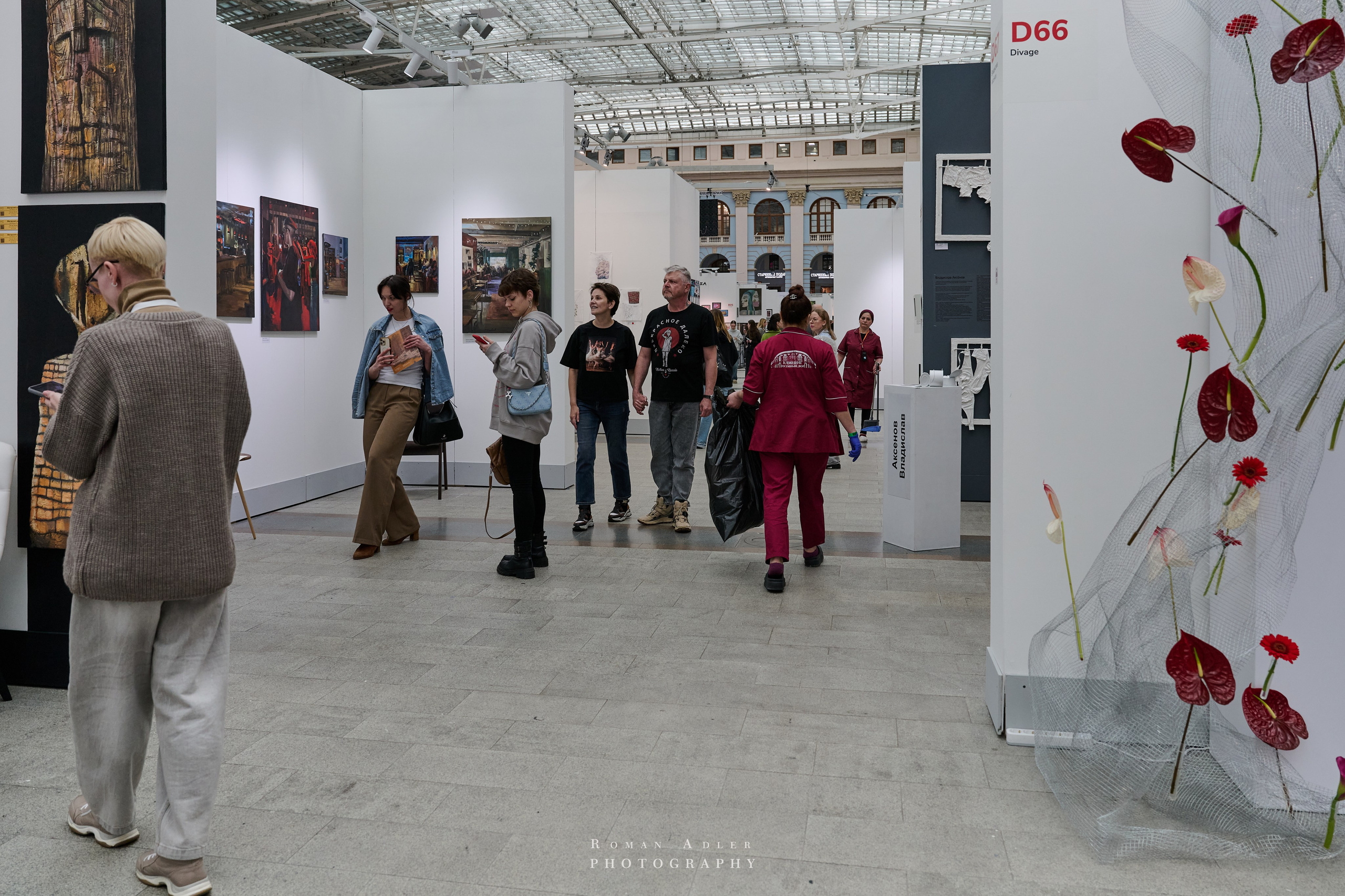 ART RUSSIA 2025. Фотограф Роман Адлер