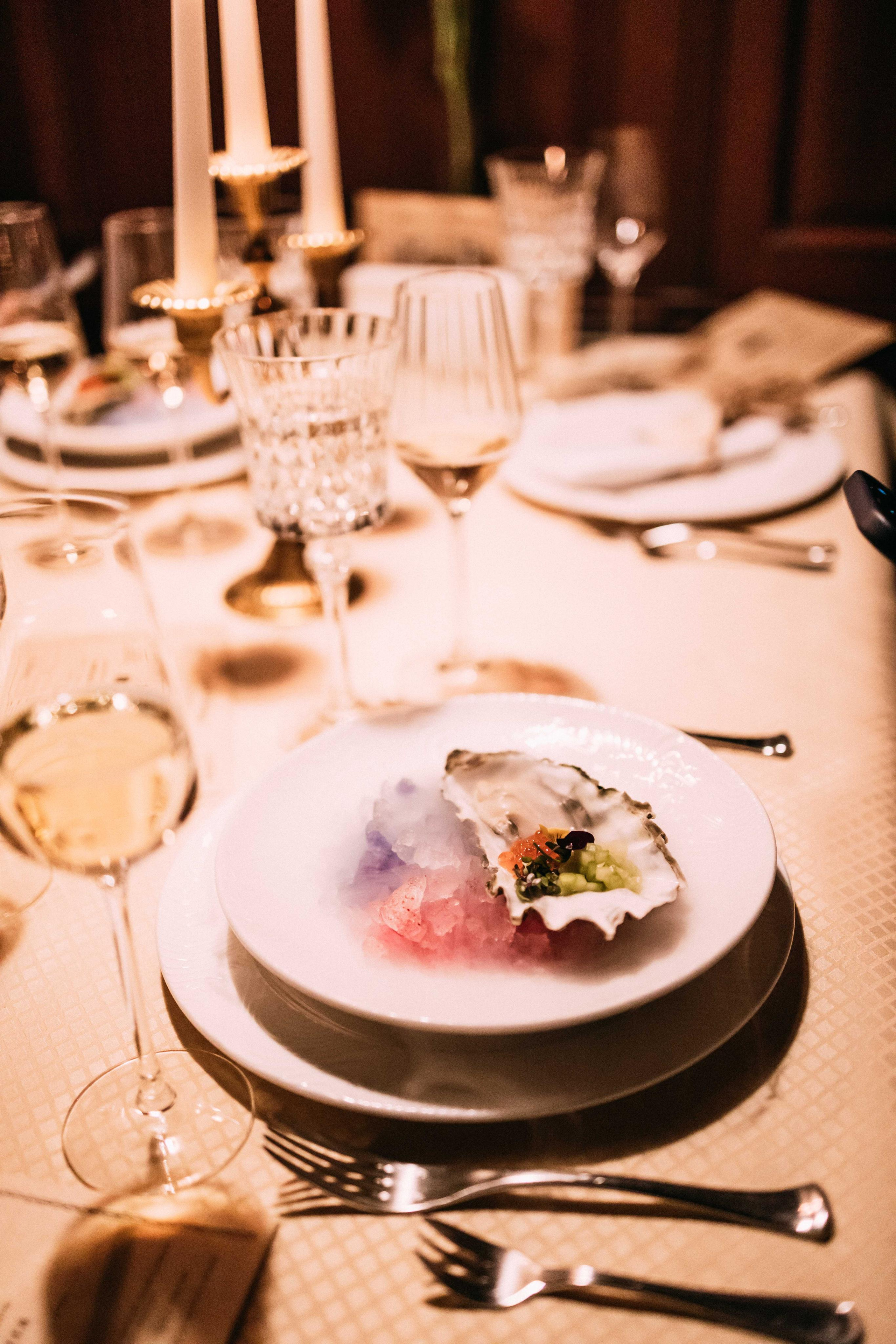 Ужин на Титанике в ресторане «Посейдон» | апрель 2023, Тюмень. Фотограф в Тюмени Башмакова Анна