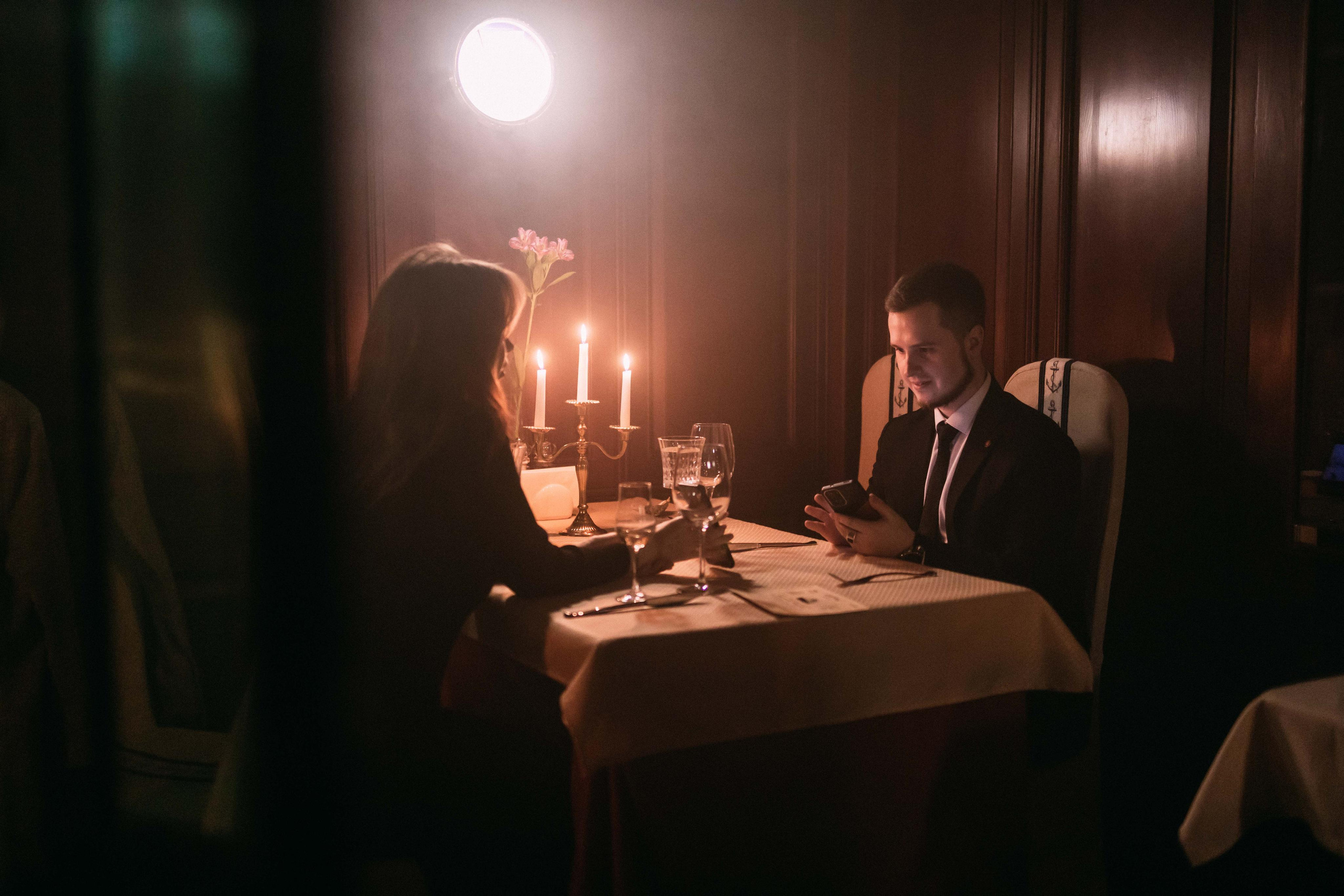 Ужин на Титанике в ресторане «Посейдон» | апрель 2023, Тюмень. Фотограф в Тюмени Башмакова Анна