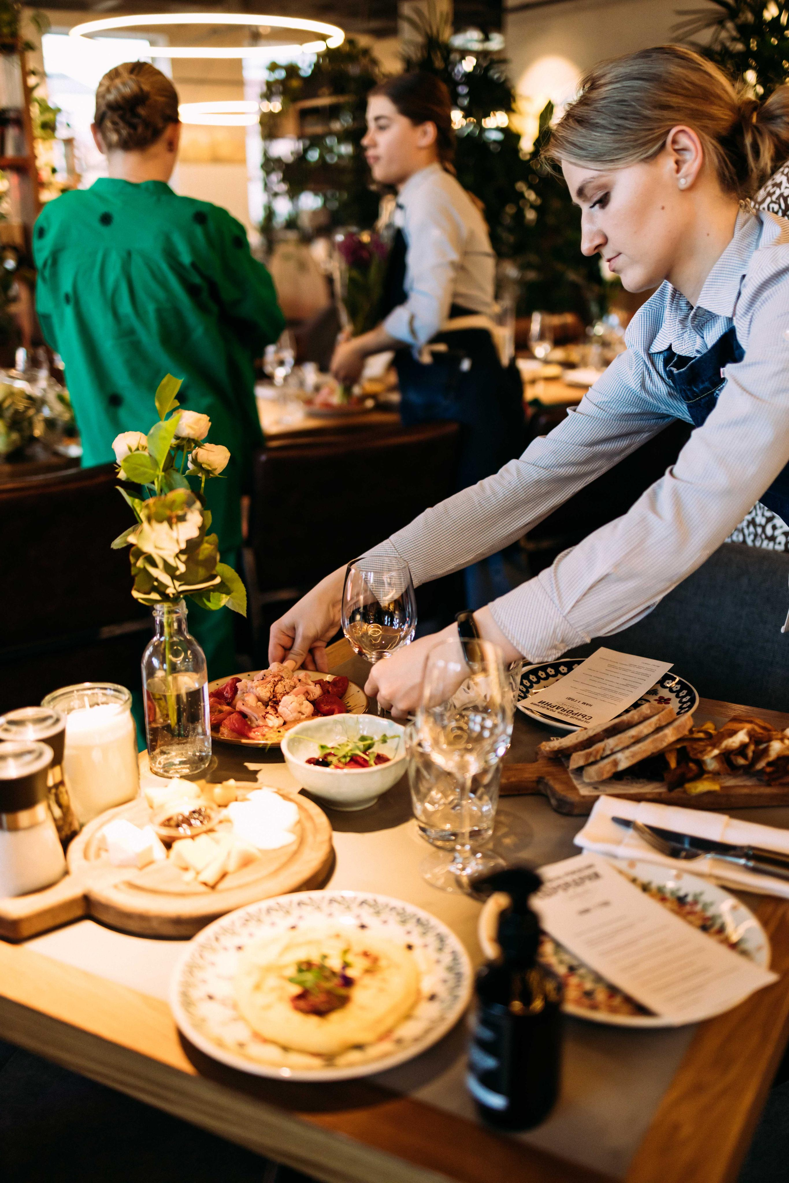 День рождения ресторана «Сыроварня» | апрель 2023, Тюмень. Фотограф в Тюмени Башмакова Анна