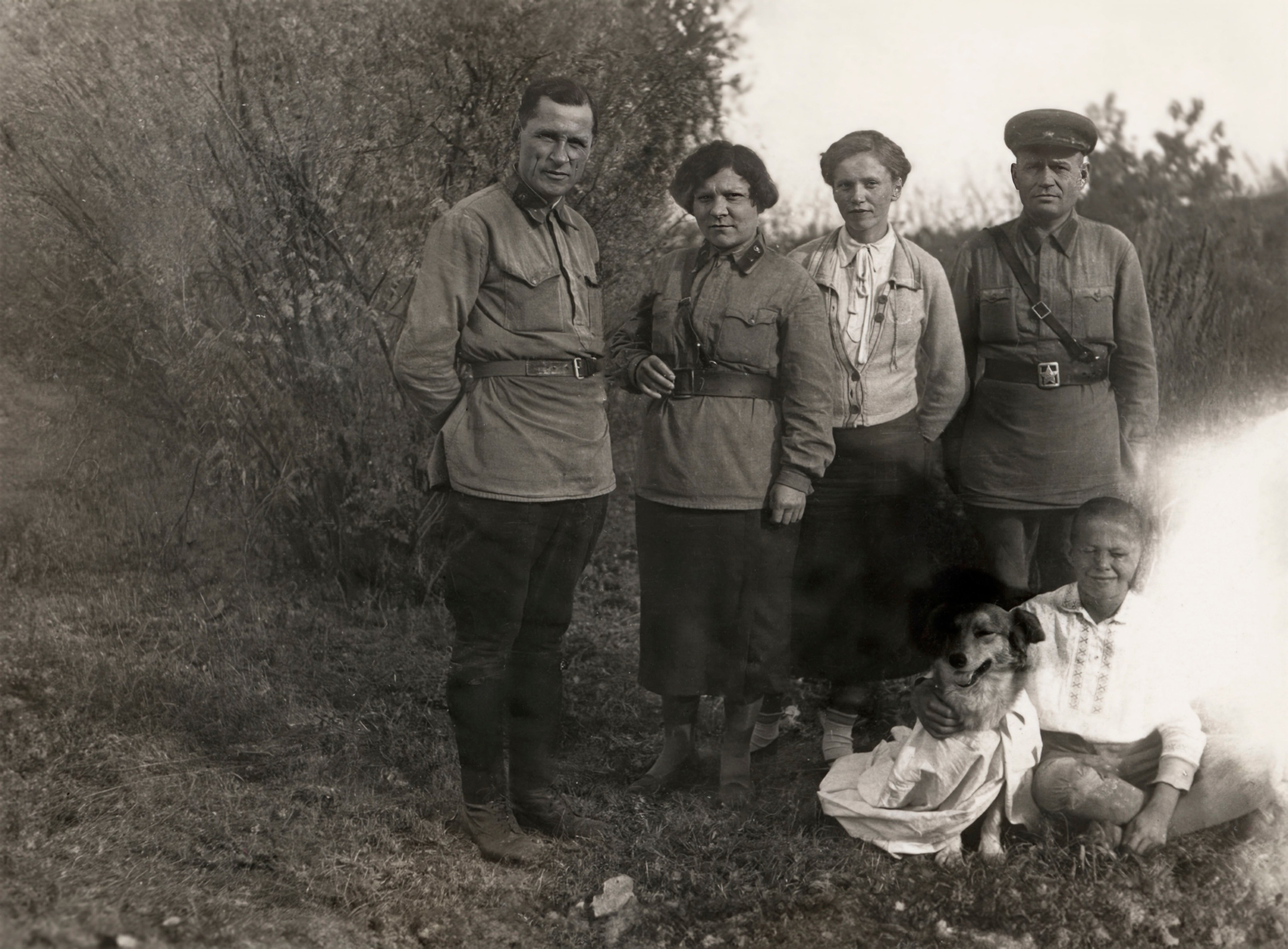 Для вас. Фотография, ретушь, сканирование, восстановление старых фото, интерьерная съёмка, студия. Данилов Александр, Москва