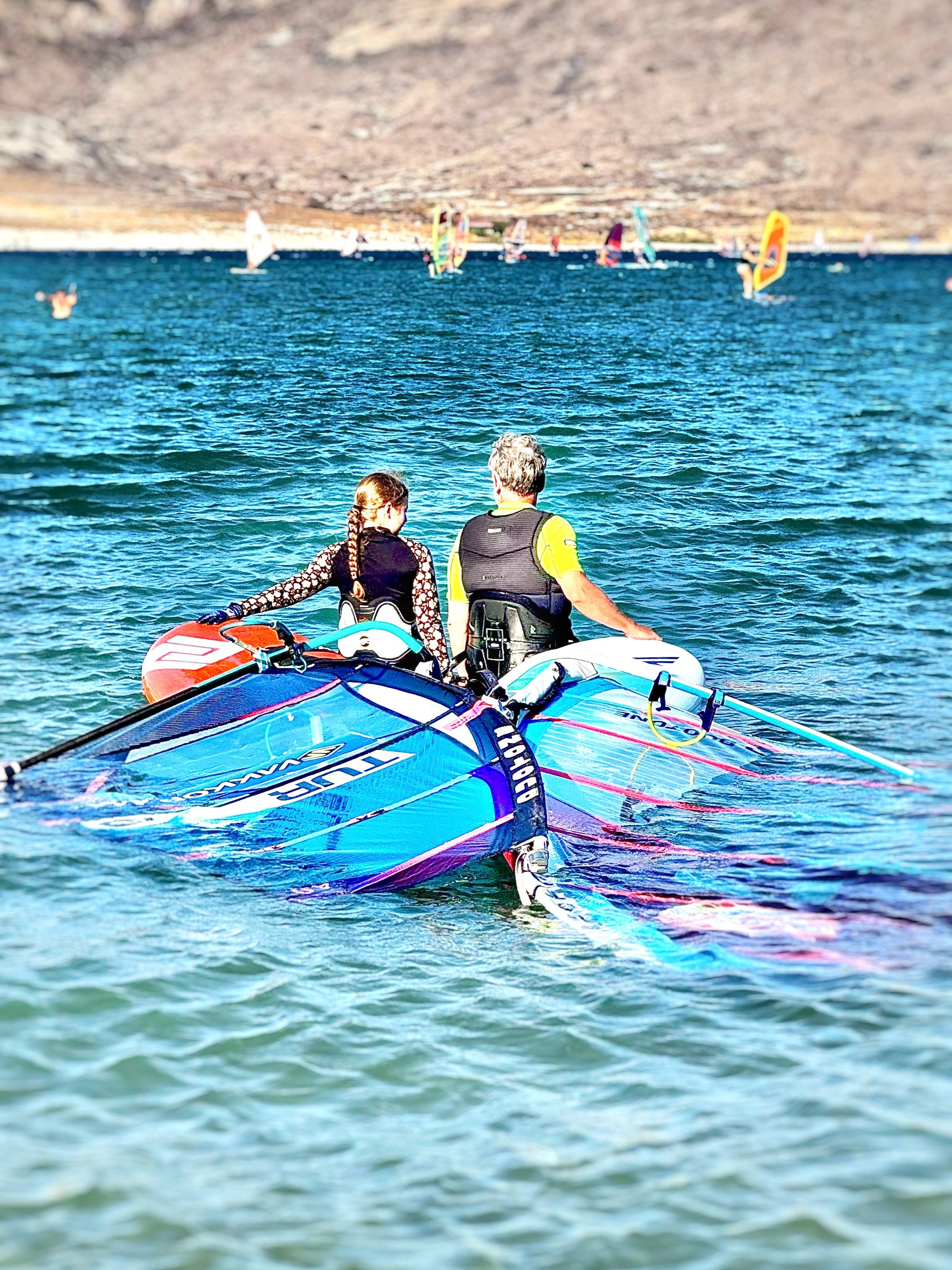 Снято на телефон. Фотография, ретушь, сканирование, восстановление старых фото, интерьерная съёмка, студия. Данилов Александр, Москва