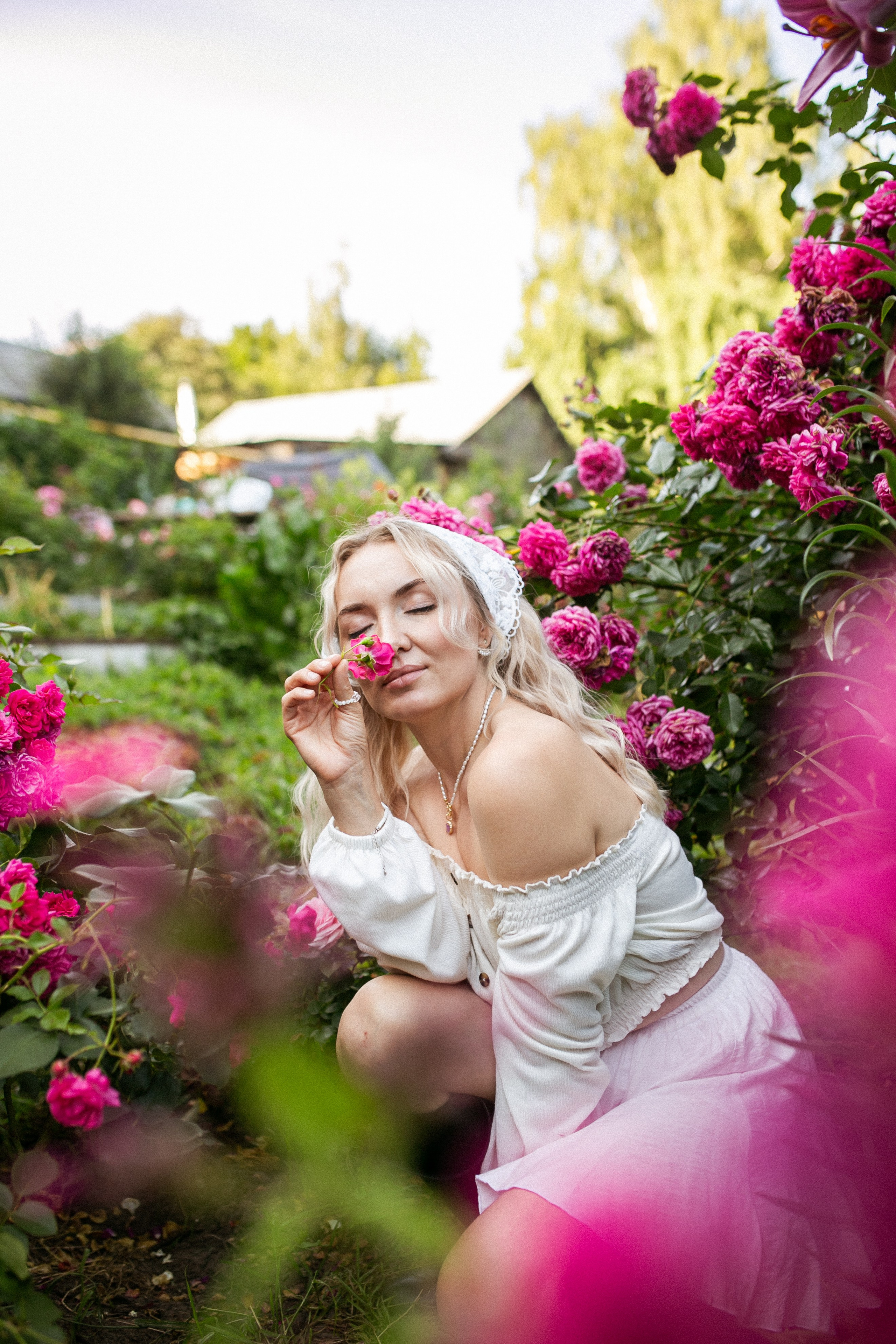 Фотосессия в шикарном саду с розами. Семейный и детский фотограф в Ижевске Анастасия Камариттинова