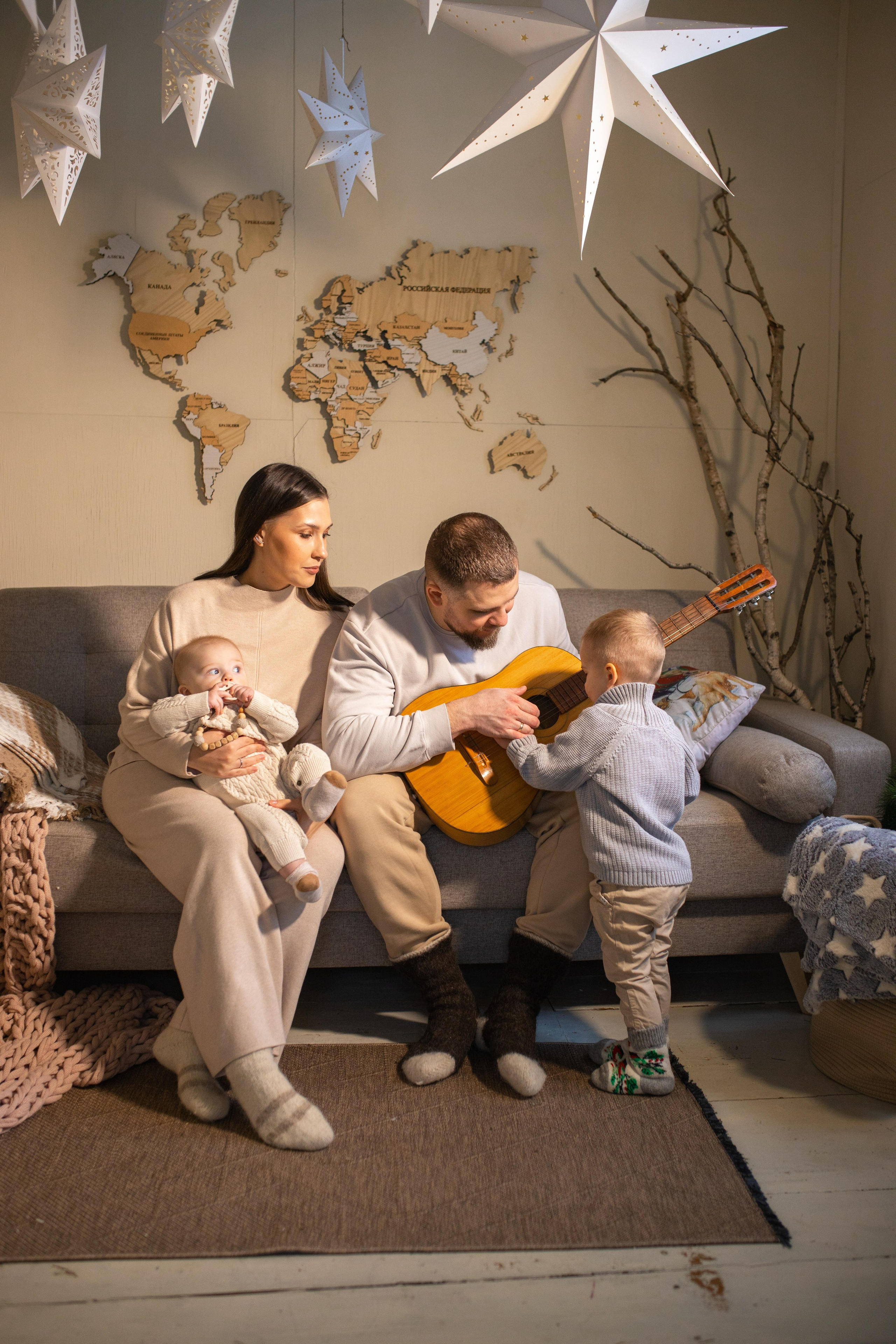 новгодняя фотосессия за городом в Железнодорожном, новогодняя фотосессия в загородном домике в Купавне, фотограф Железнодорожный фотограф Балашиха фотограф  на новый год Купавна, 