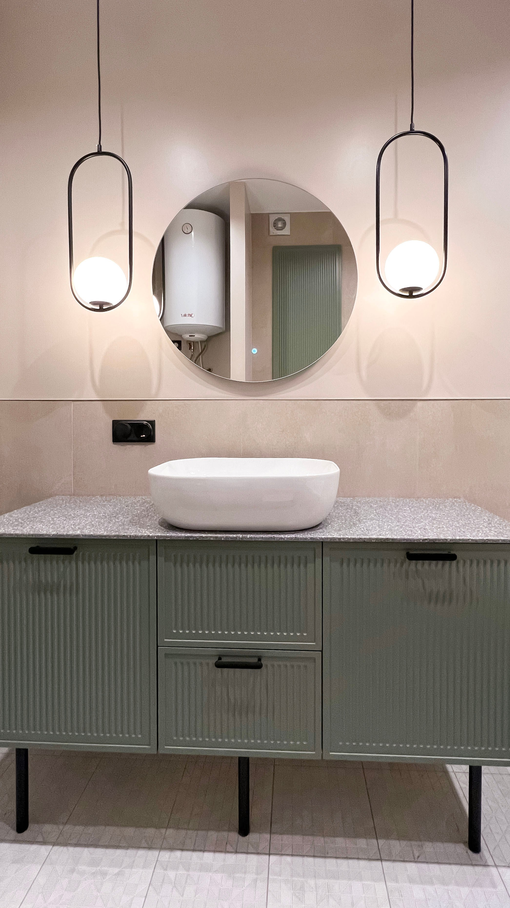 Мебель в ванные комнаты по индивидуальным размерам и дизайну