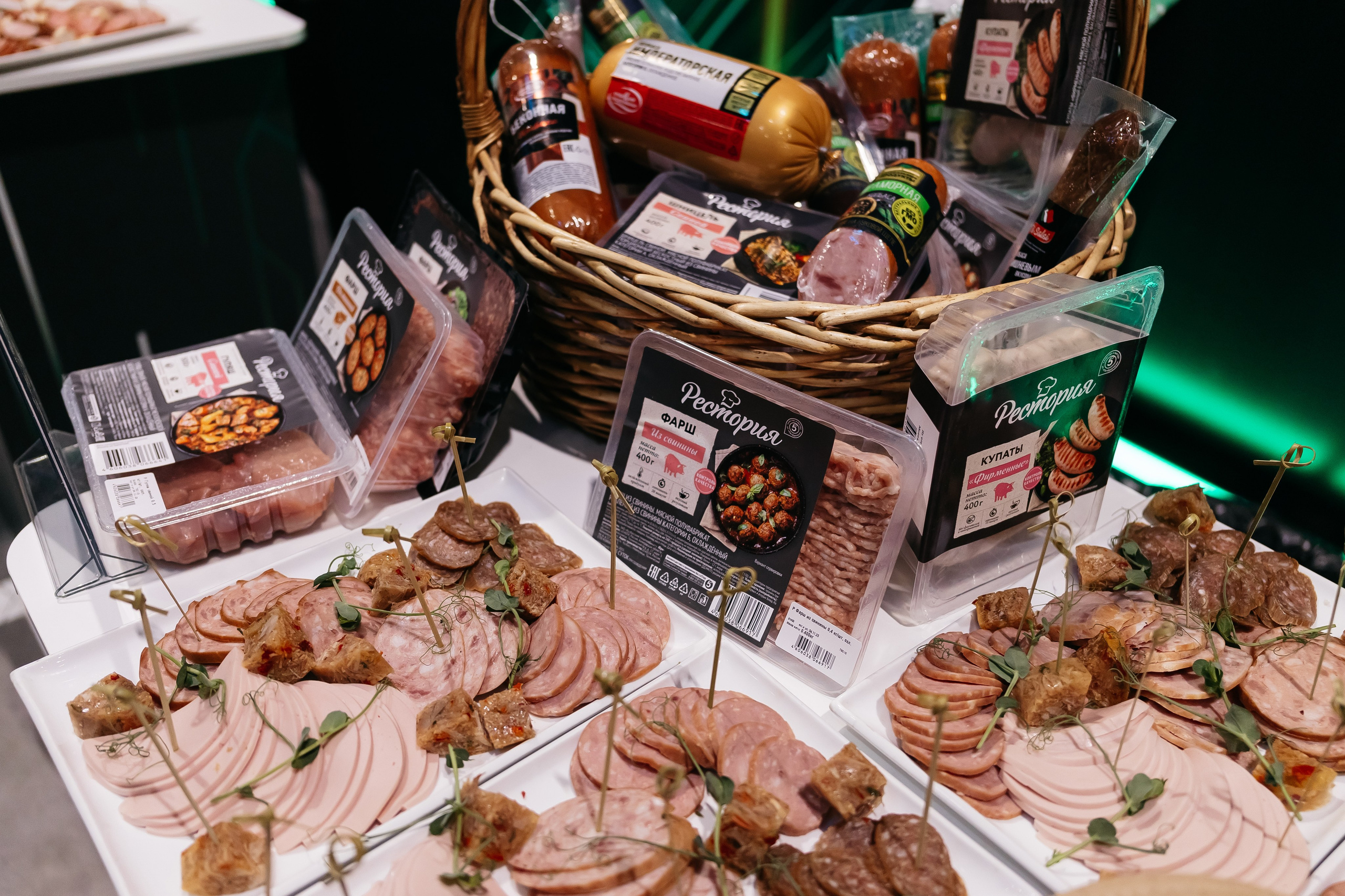 Открытие распределительного центра «Пятёрочки» и «Чижик» в городе Кемерово. Фотограф Кемерово | Сергей