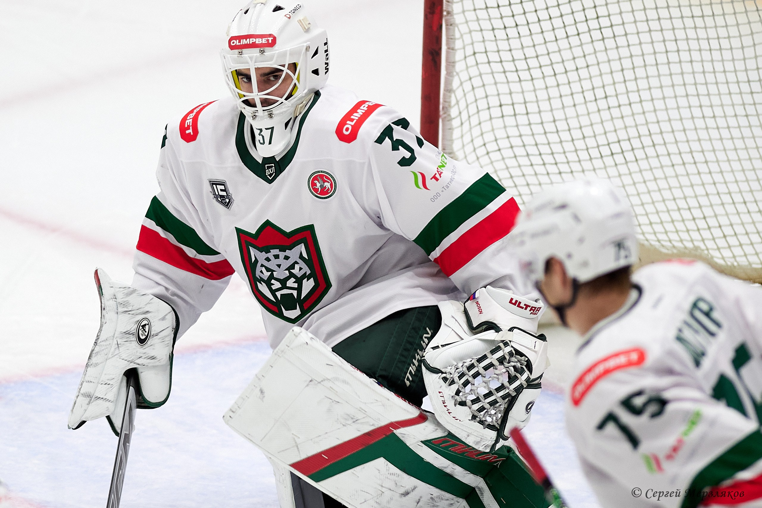 Хоккей. OLIMPBET Чемпионат России — ВХЛ Ижсталь — Барс. Спортивный репортажный фотограф в Ижевске Сергей Мерзляков