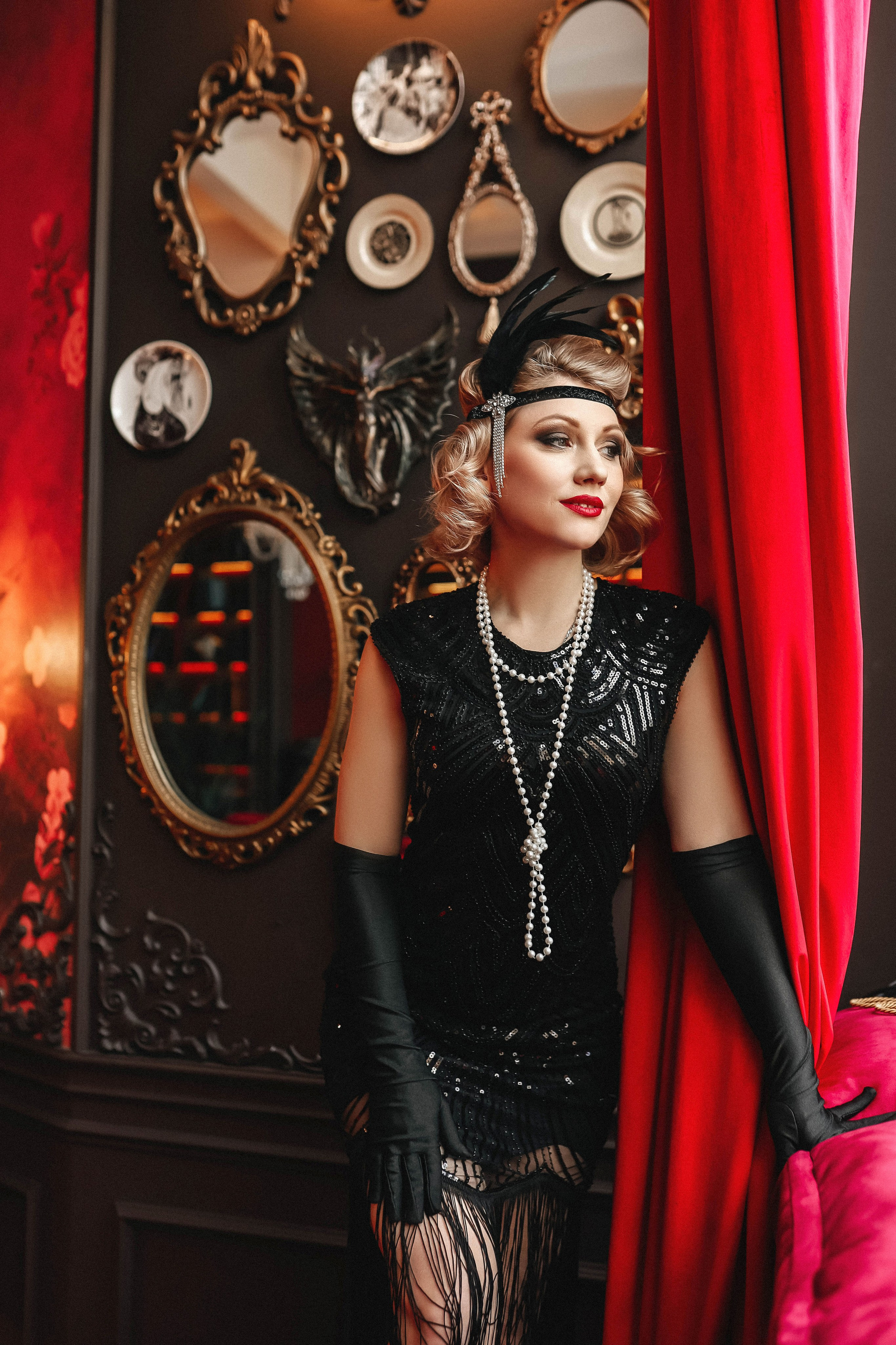 Фотосессия в стиле Гэтсби в студии Москвы. Свадебный и семейный фотограф в Москве