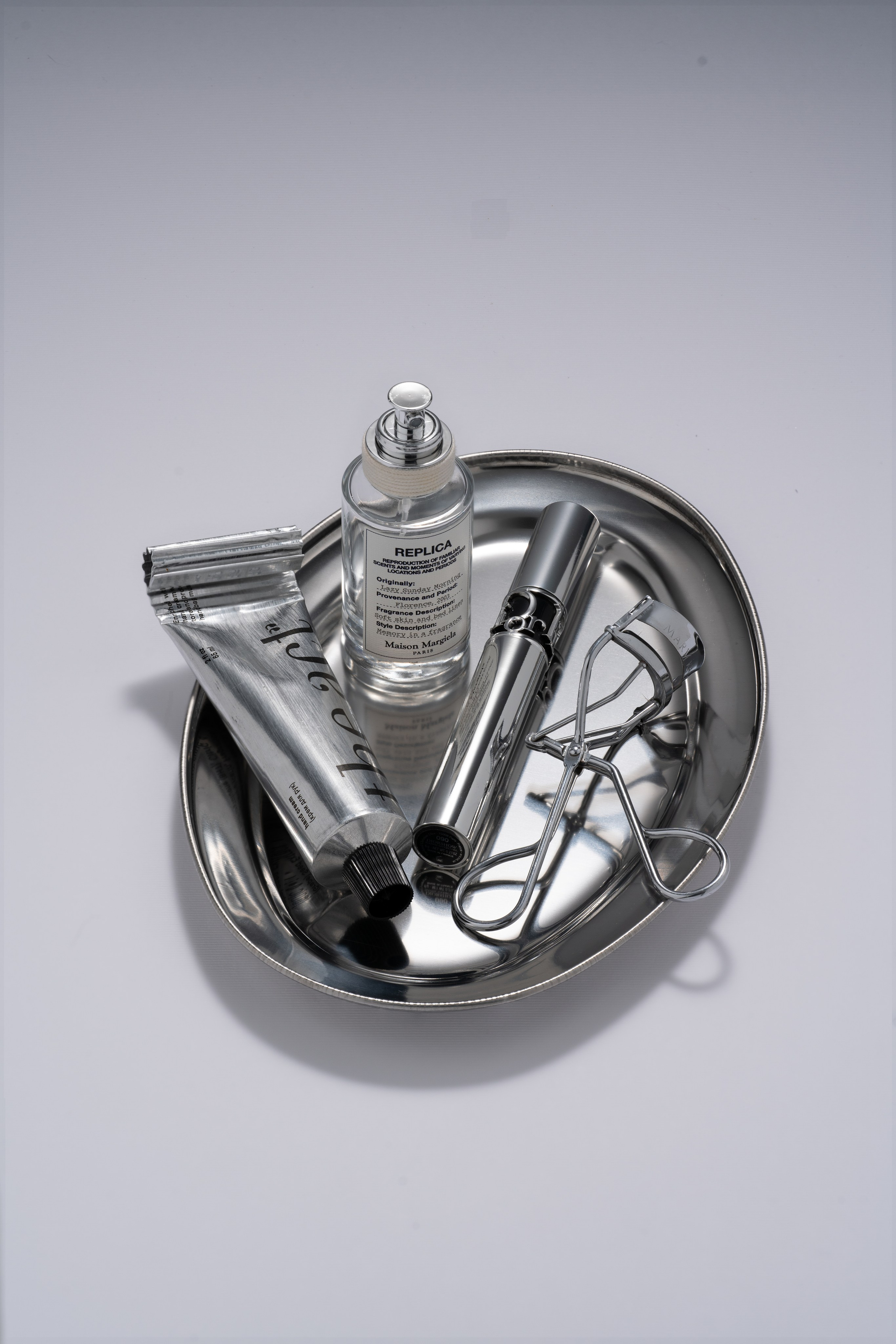 BEFORE/AFTER PRODUCT. Ekaterina Tambovtseva. Professional retoucher. Beauty. Fashion. Commercial. Retouching from $3