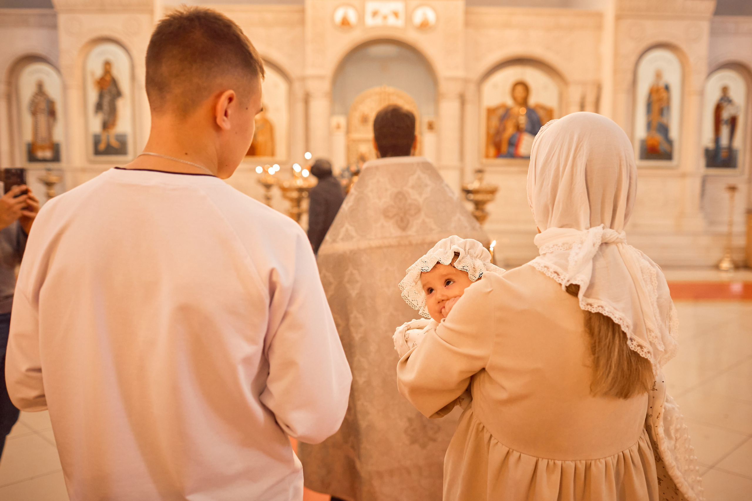 Таинство Крещения. Фотограф Москва|Ясенево Яна Новокрещенных
