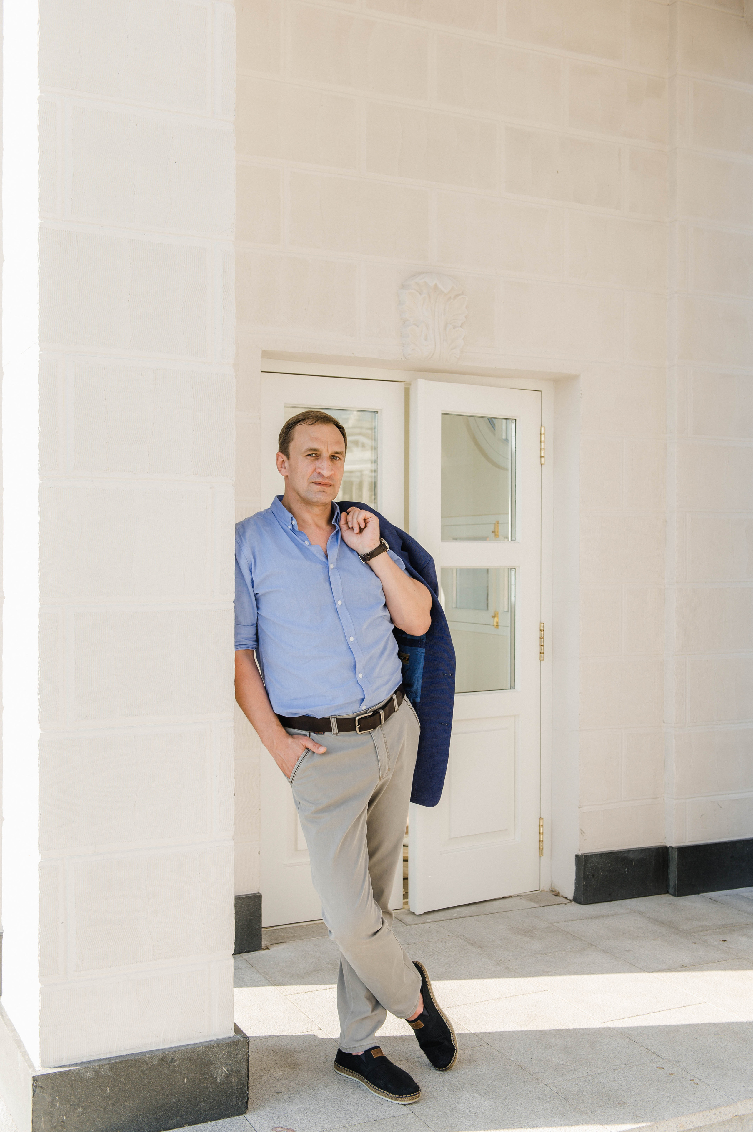 Свадебная прогулка на речном вокзале. Семейный и свадебный фотограф в Москве Татьяна Николаева