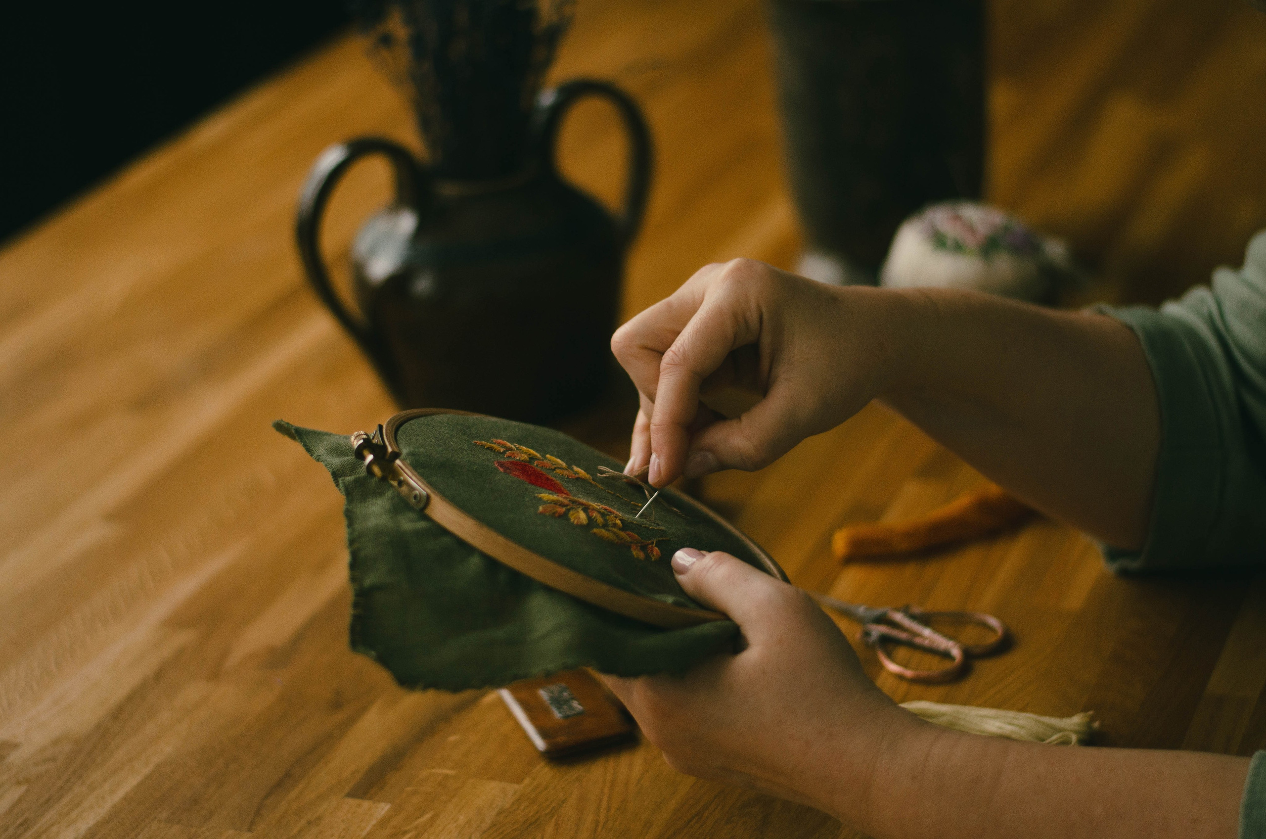 Вышивальщица. Фотосессии по мотивам сказок и фильмов — Катерина Исауленко. СПб