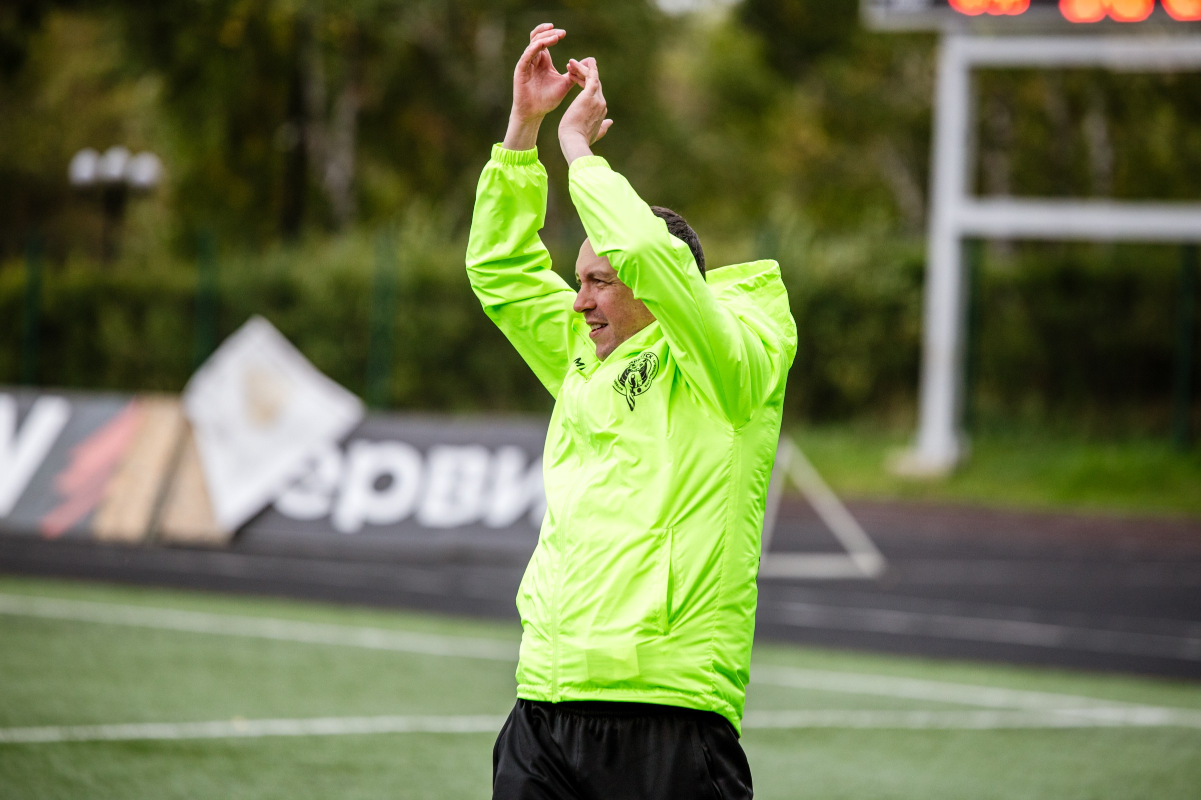 Первенство России по футболу LEON-Вторая лига Б | ФК Иркутск — Космос (Долгопрудный) | 14.09.25. Фотограф в Иркутске Евгения Айвазова