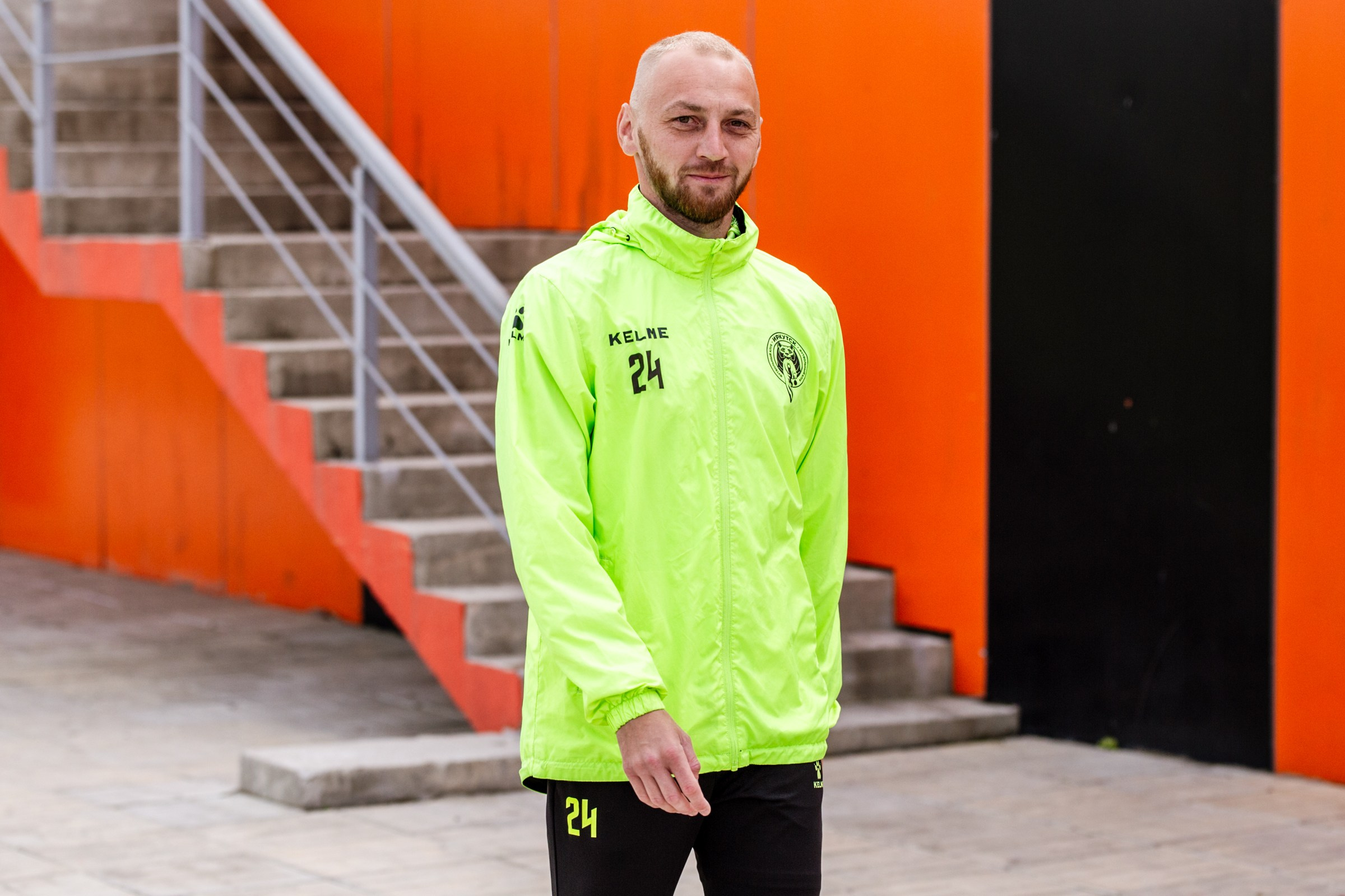 Первенство России по футболу LEON-Вторая лига Б | ФК Иркутск — Космос (Долгопрудный) | 14.09.25. Фотограф в Иркутске Евгения Айвазова