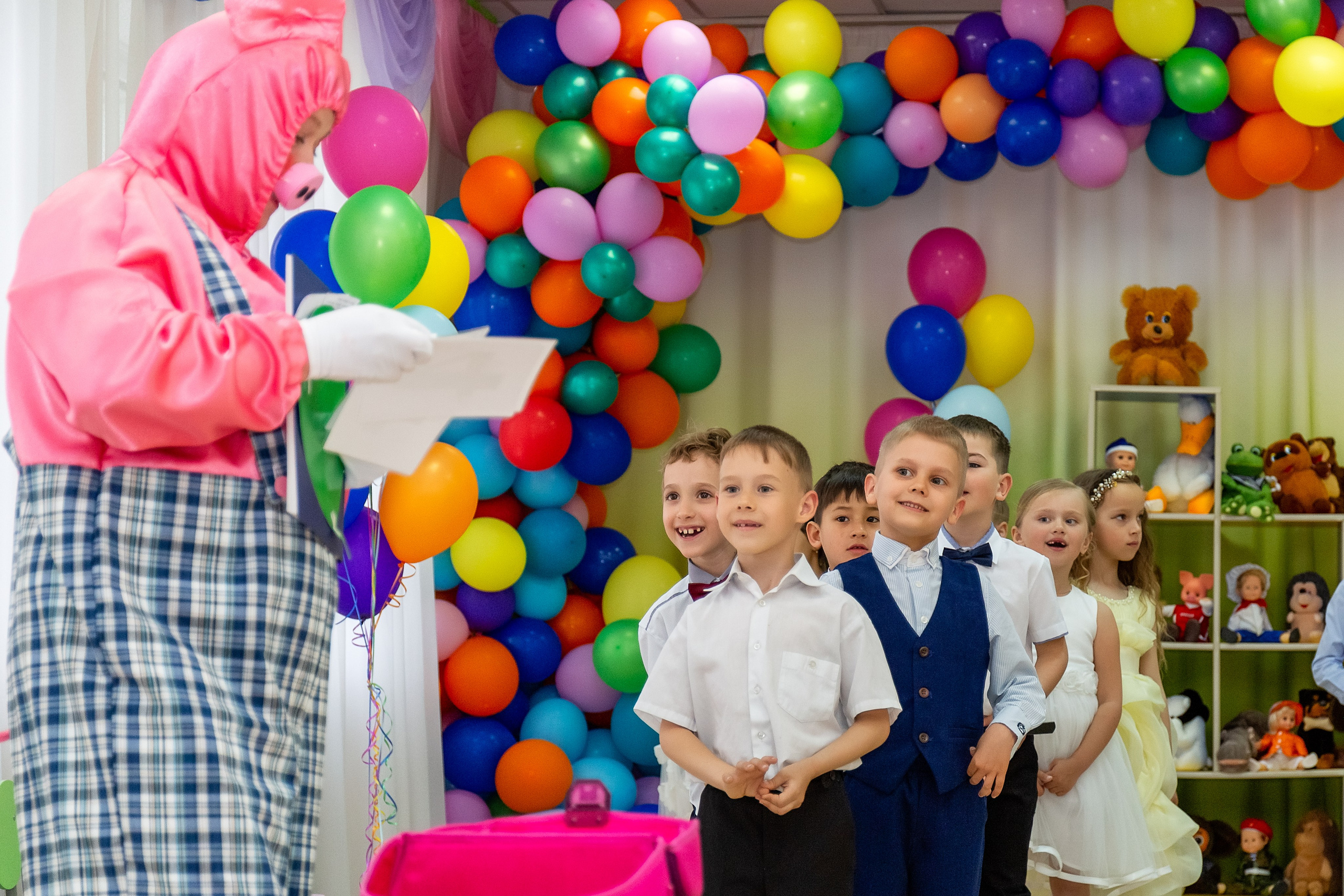 Выпускной. Детский сад «Тигрёнок». Стильный выпускной альбом Владивосток фотограф Вероника Мигачева