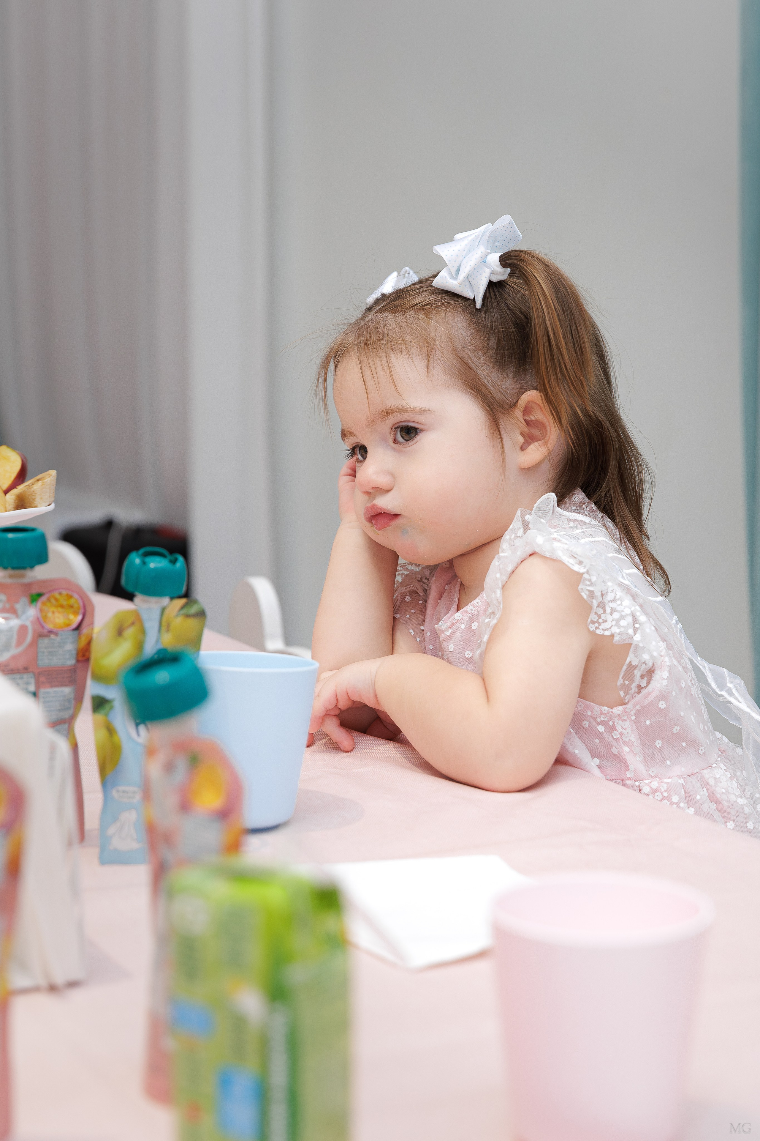 Варюше 2 Годика. Маша Гонтарь Семейный домашний репортажный фотограф в Санкт-Петербурге