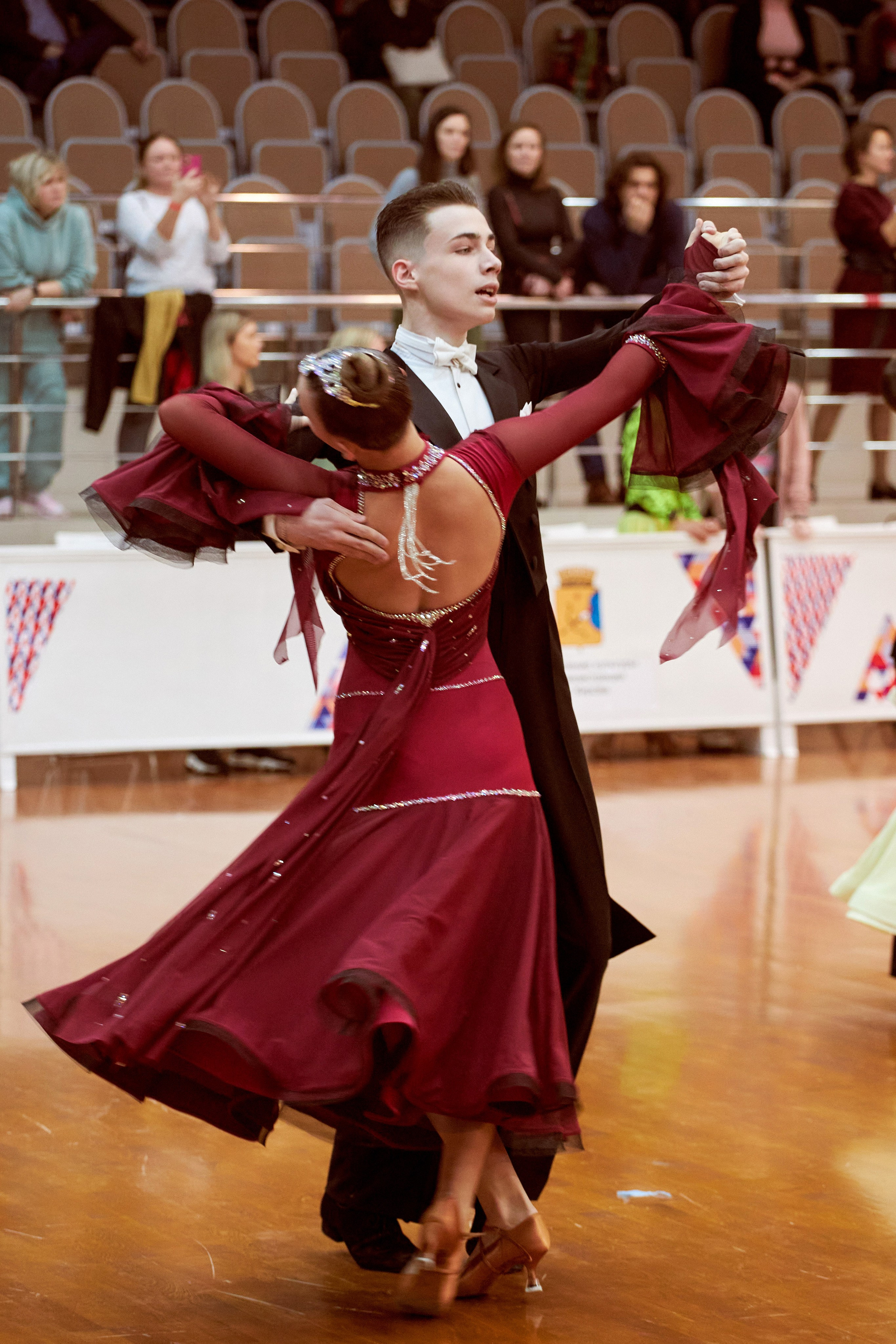 Спортивный бальные танцы. Фотограф Алексей Яковлев