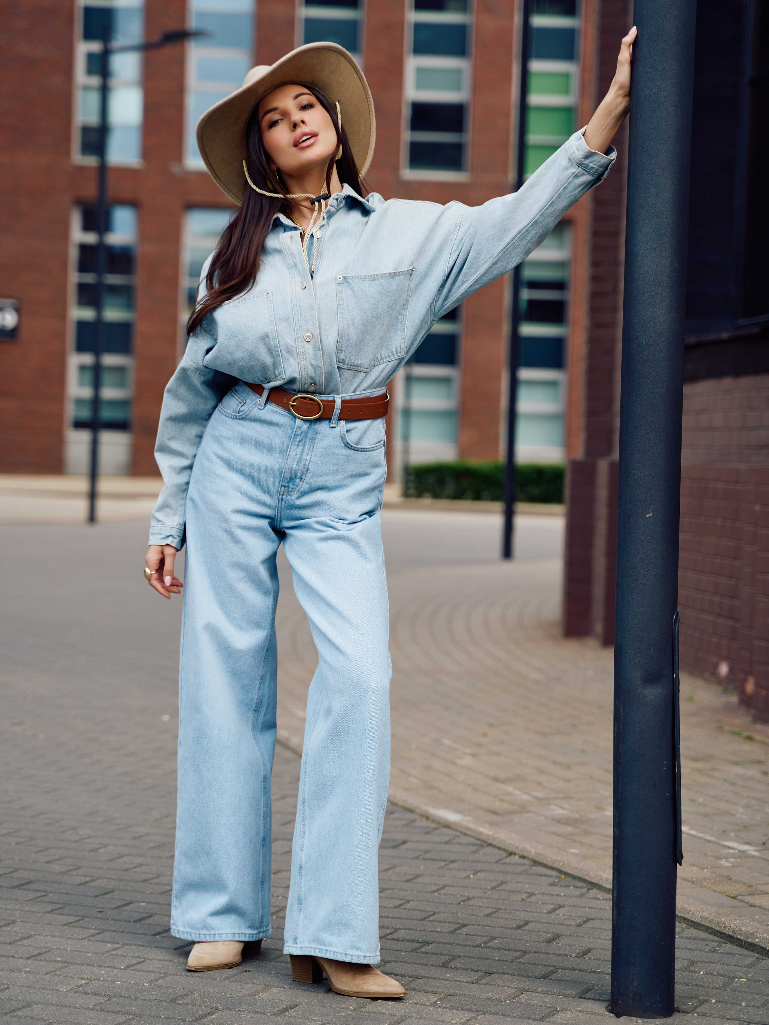 Шляпа. Фотограф для маркетплейсов в Москве