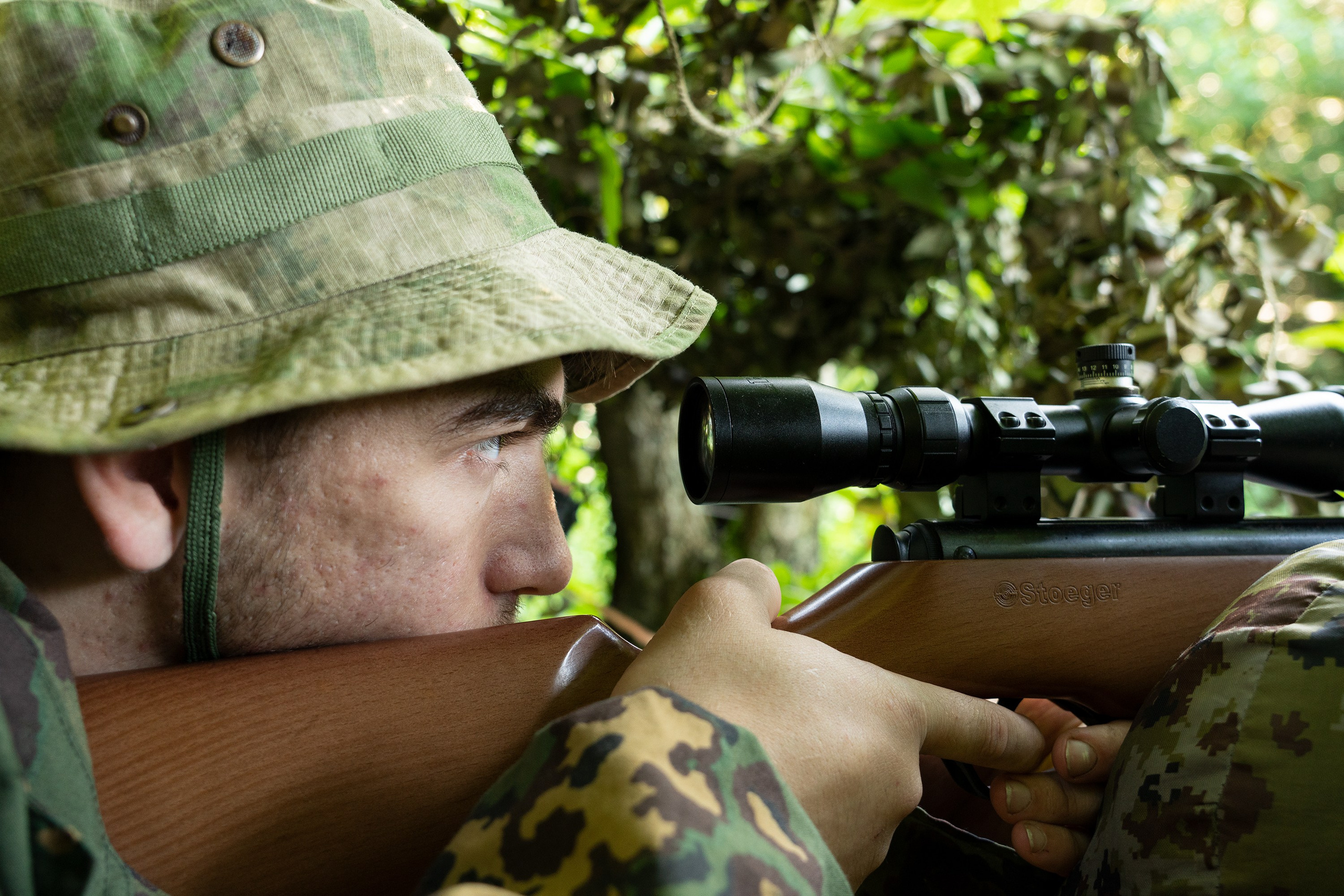 Репортажный фотограф в Сочи — профессиональная съёмка событий и мероприятий. Профессиональная фотосъемка в Сочи: репортаж, предметная, ювелирная фотосъемка, недвижимость, фуд-фотография. Фотограф Александр Афанасьев