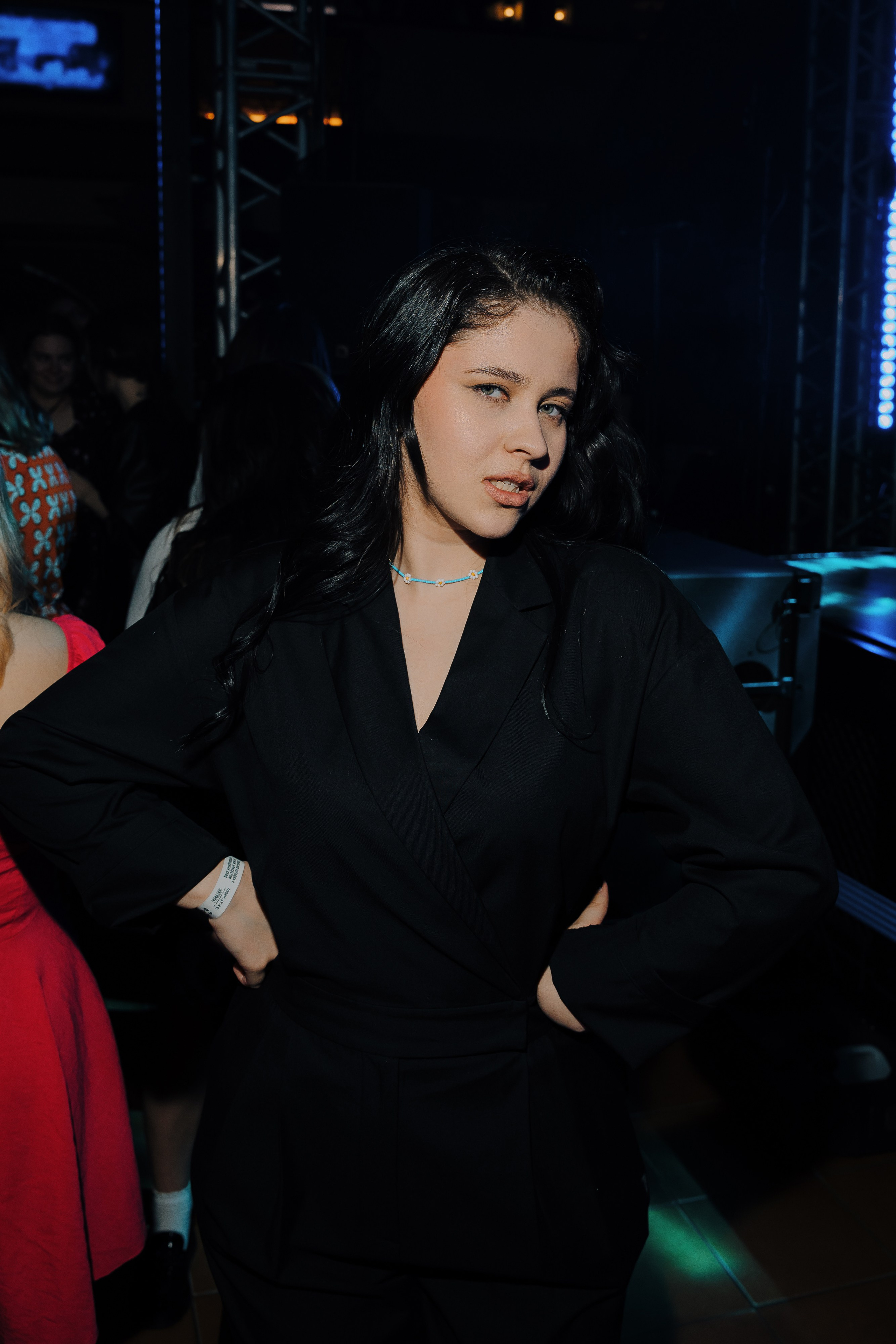 20 ЛЕТ МЕГАПОЛИС ЧЕЛЯБИНСК ХЕДЛАЙНЕР ЕЛКА. Репортажный фотограф Зуев Роман г. Челябинск