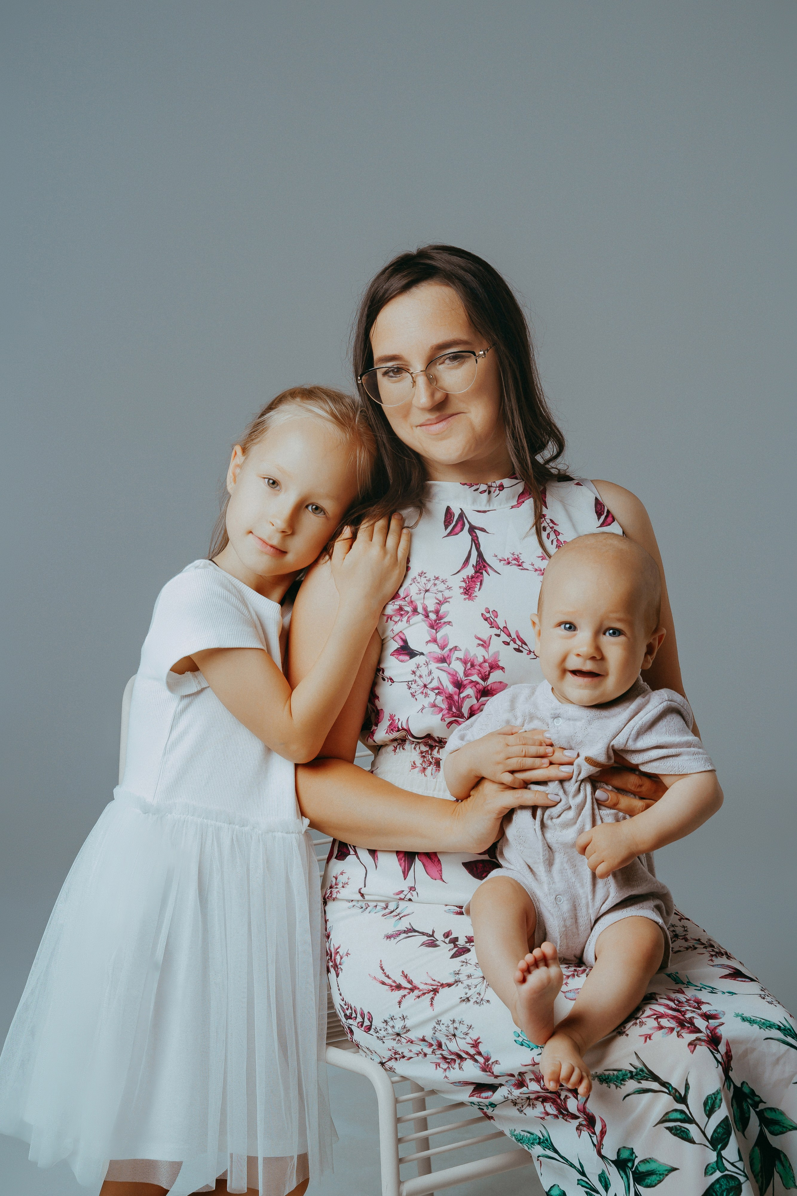 Семейная съёмка в студии. Фотограф Алексей Кутырёв