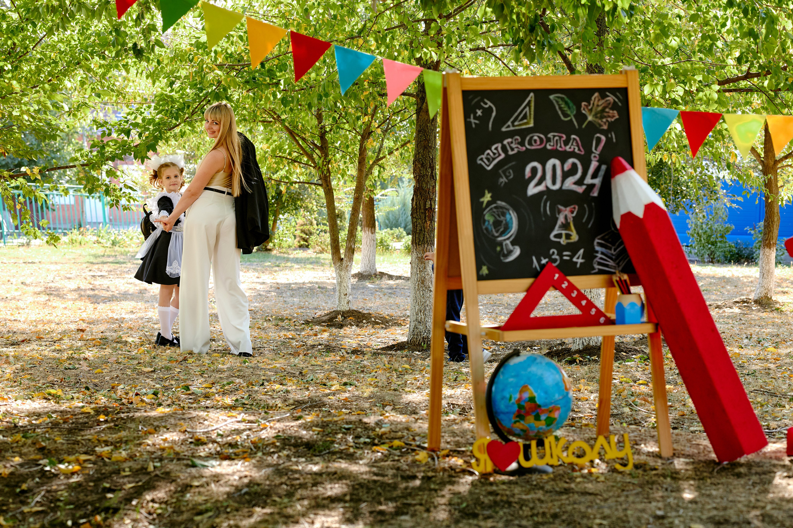 Сьемка репортаж в школе + проект Первоклашка. Фотограф Выпускные альбомы Таганрог Сергей Коробченко