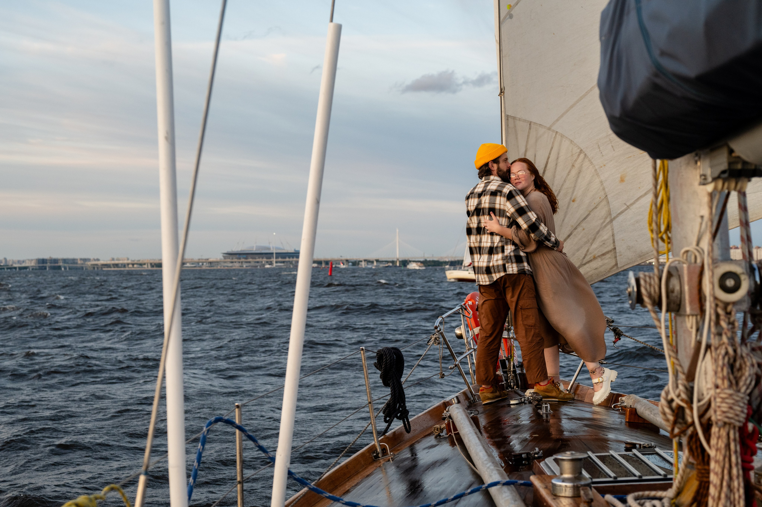 Даниил и Виктория. Яхта. Свадебный и семейный фотограф в СПб Валерия Фомичева