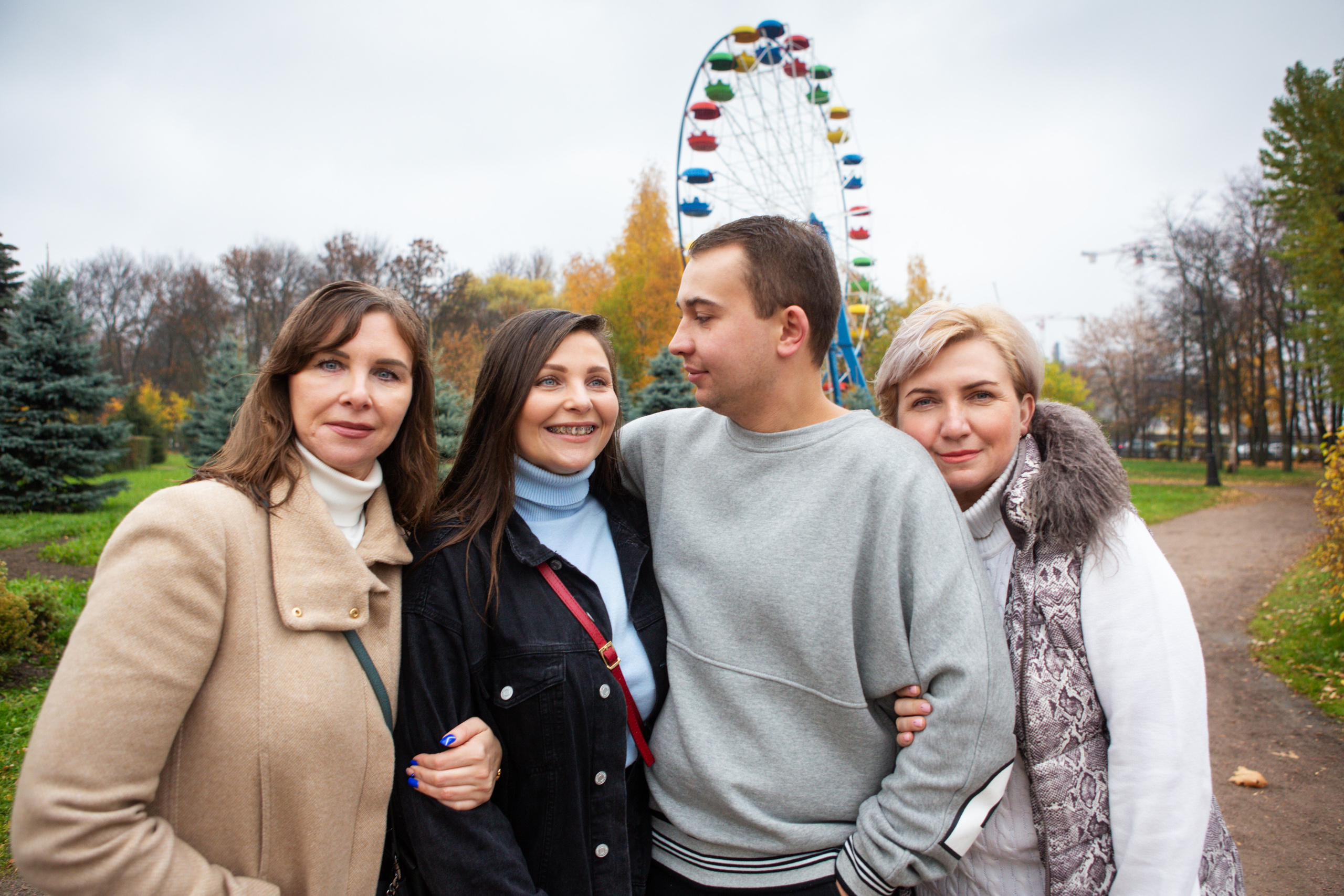 Семейные выходные в парке фотосъёмка. Филатова Мария репортажный и портретный фотограф в Санкт-Петербурге