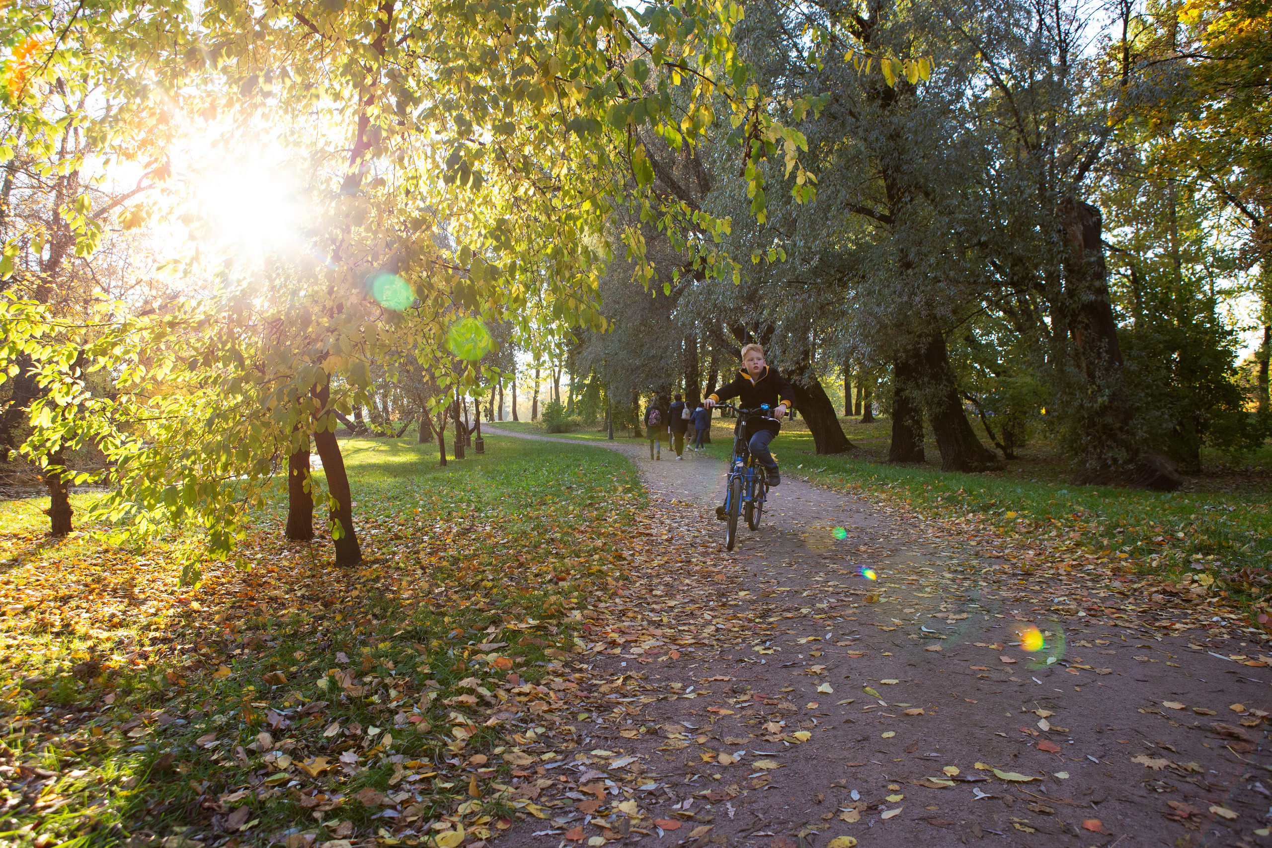 Фотосессия в осеннем парке. Филатова Мария репортажный и портретный фотограф в Санкт-Петербурге