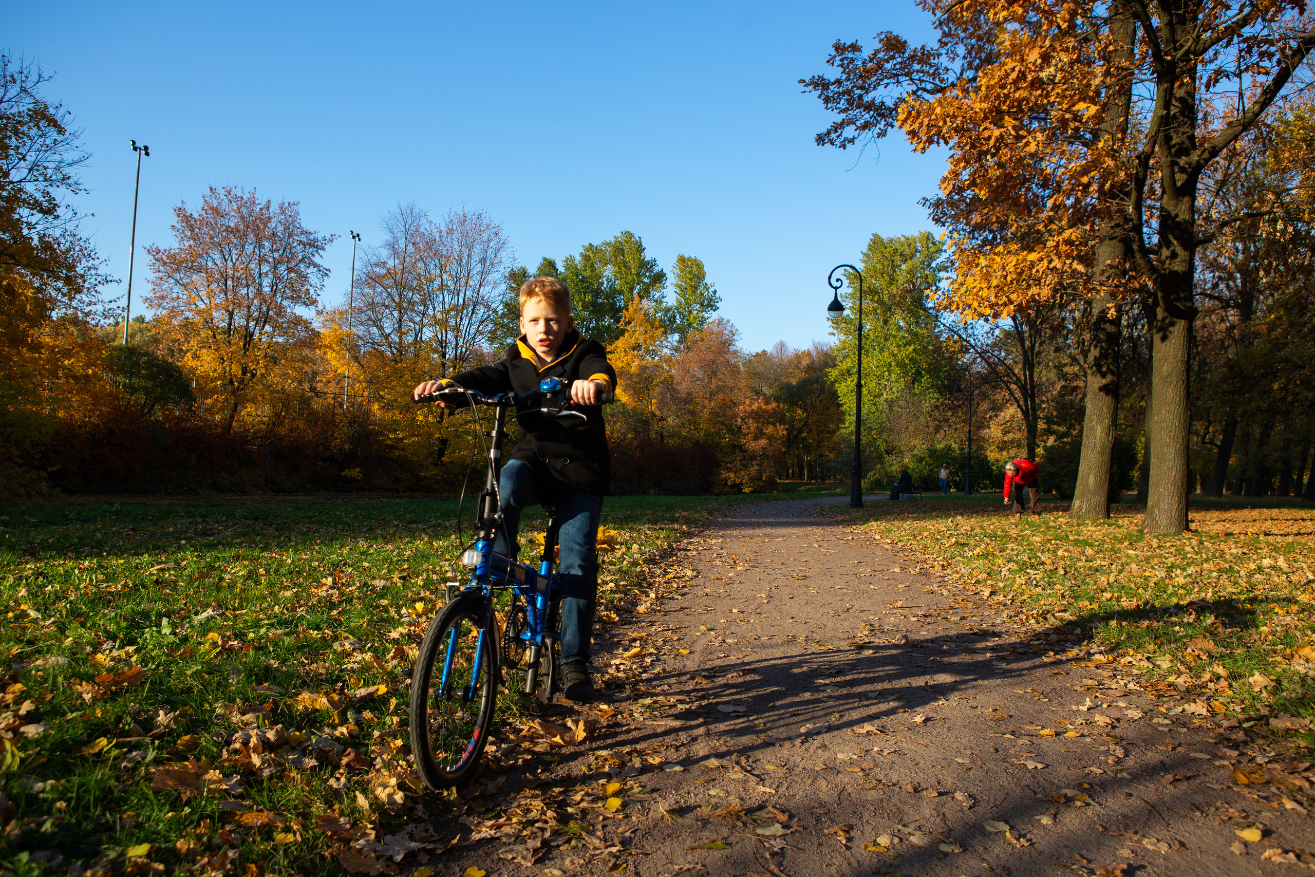 Фотосессия в осеннем парке. Филатова Мария репортажный и портретный фотограф в Санкт-Петербурге