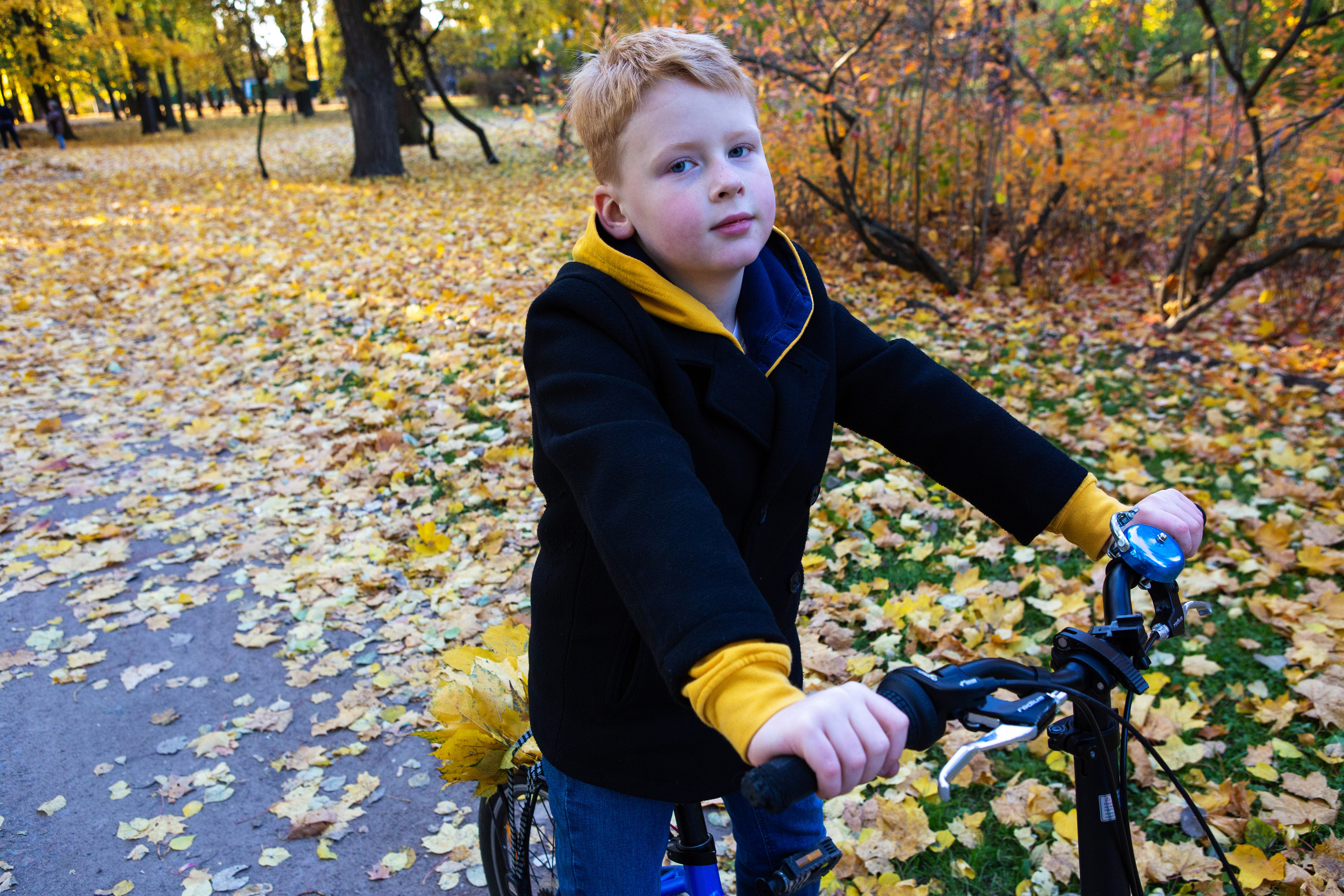 Фотосессия в осеннем парке. Филатова Мария репортажный и портретный фотограф в Санкт-Петербурге